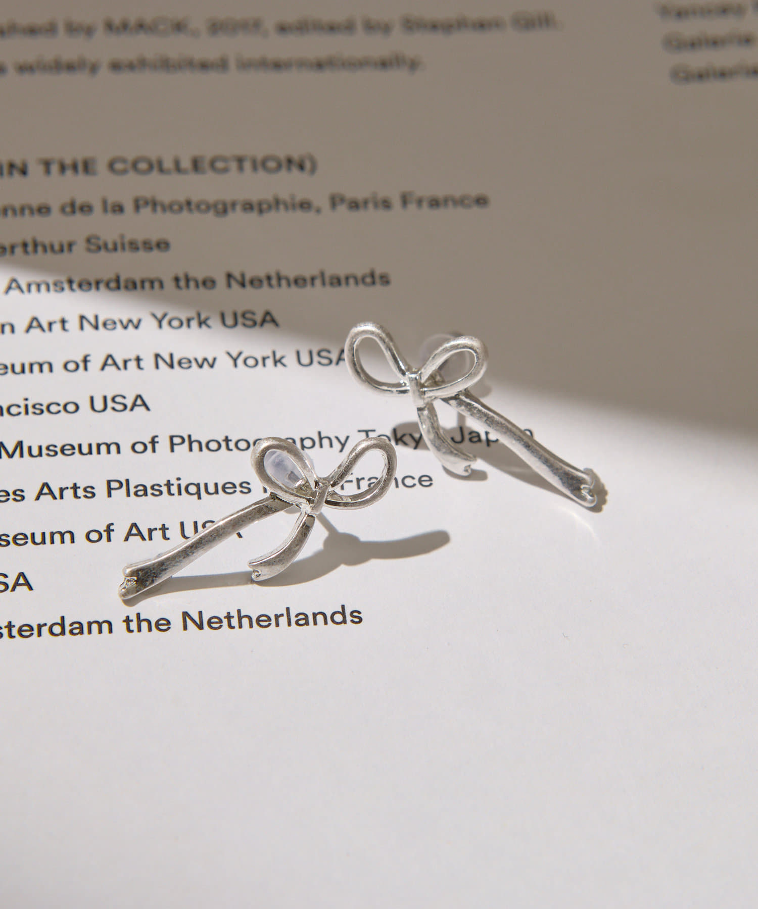 Lattice(ラティス) リボンマットピアス