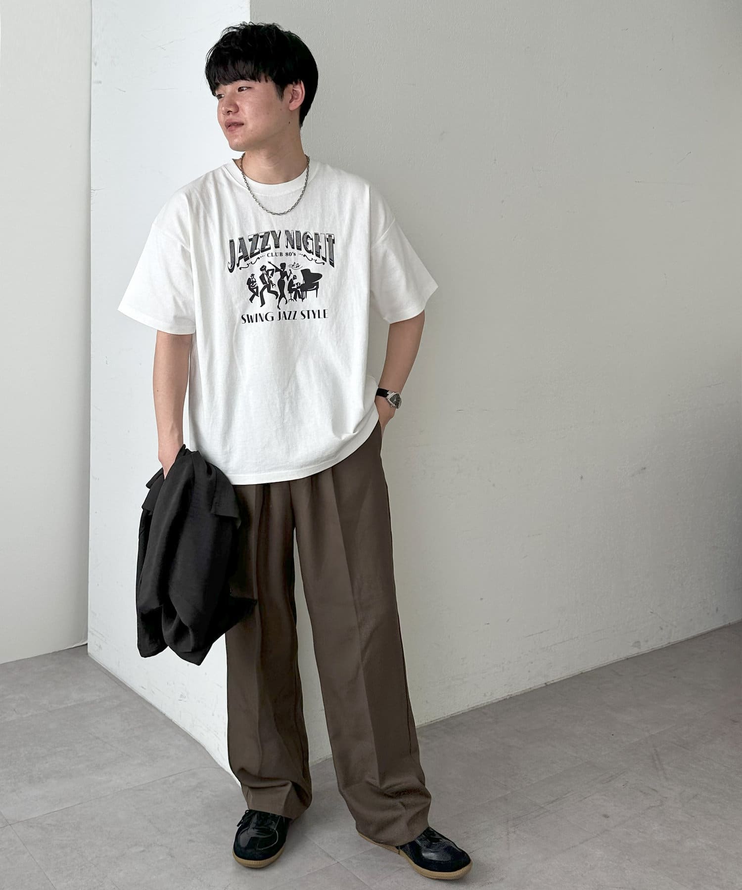 【2枚セット、タグあり】ティンカーベルTシャツ　ユニセックス Discoat tシャツ 「ユニセックス」ヴィンテージカープリントT