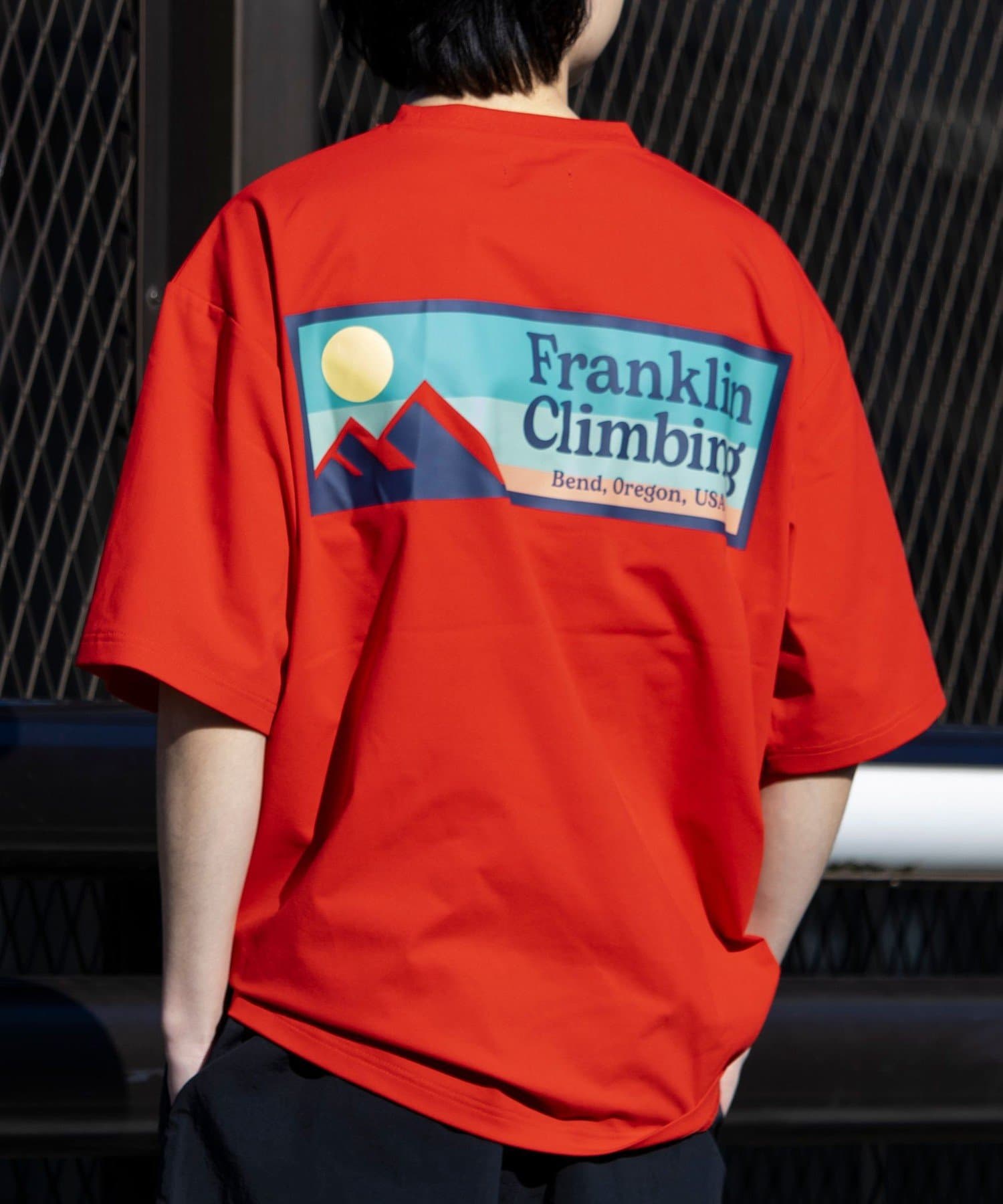 FREDY & GLOSTER(フレディ アンド グロスター) レディース 【Franklin Climbing】FLEX TECH バックプリントロゴT レッド