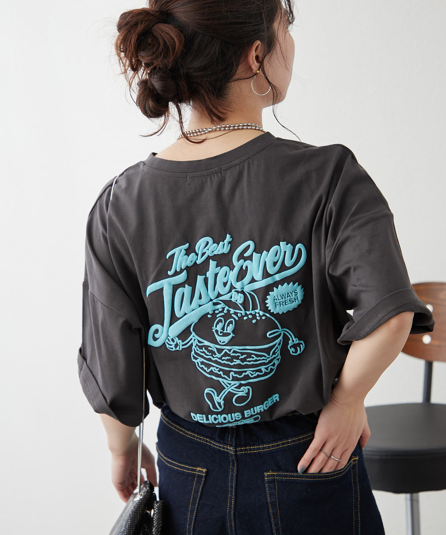 Remind me and forever(リマインドミーアンドフォーエバー) ハンバーガーBOY発泡プリントT