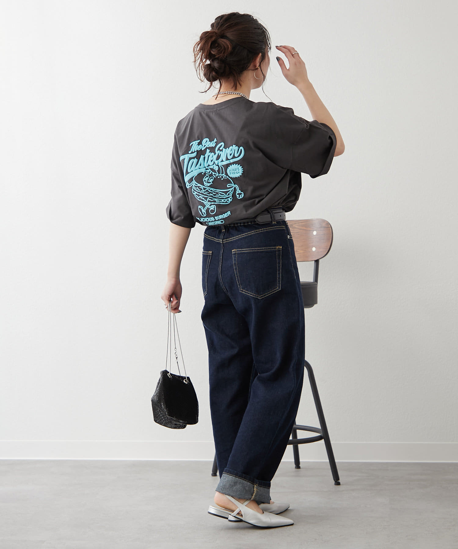 Remind me and forever(リマインドミーアンドフォーエバー) ハンバーガーBOY発泡プリントT