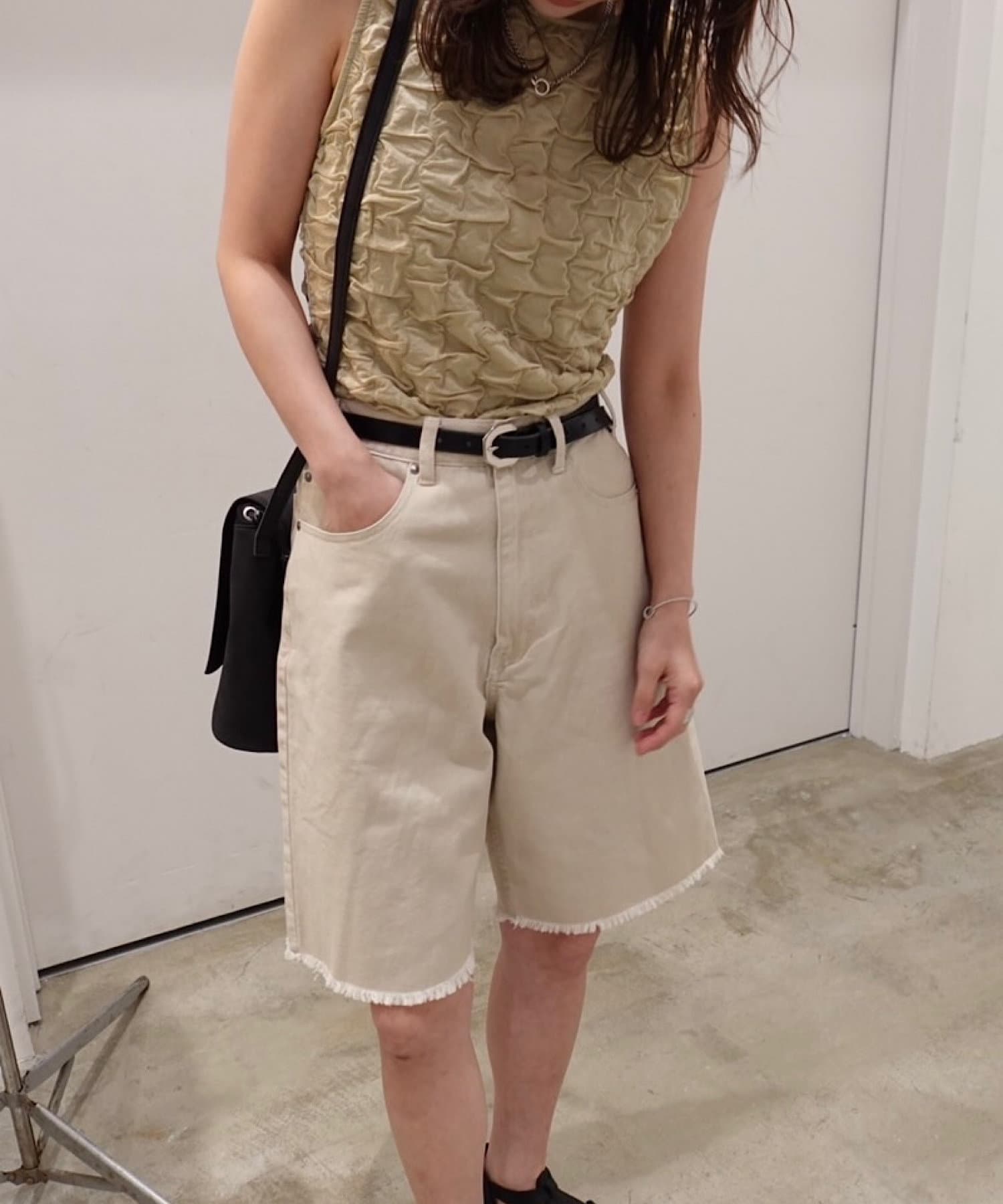 WHIMSIC/2サイズ展開】フェイデッドプロセシングツイルショート