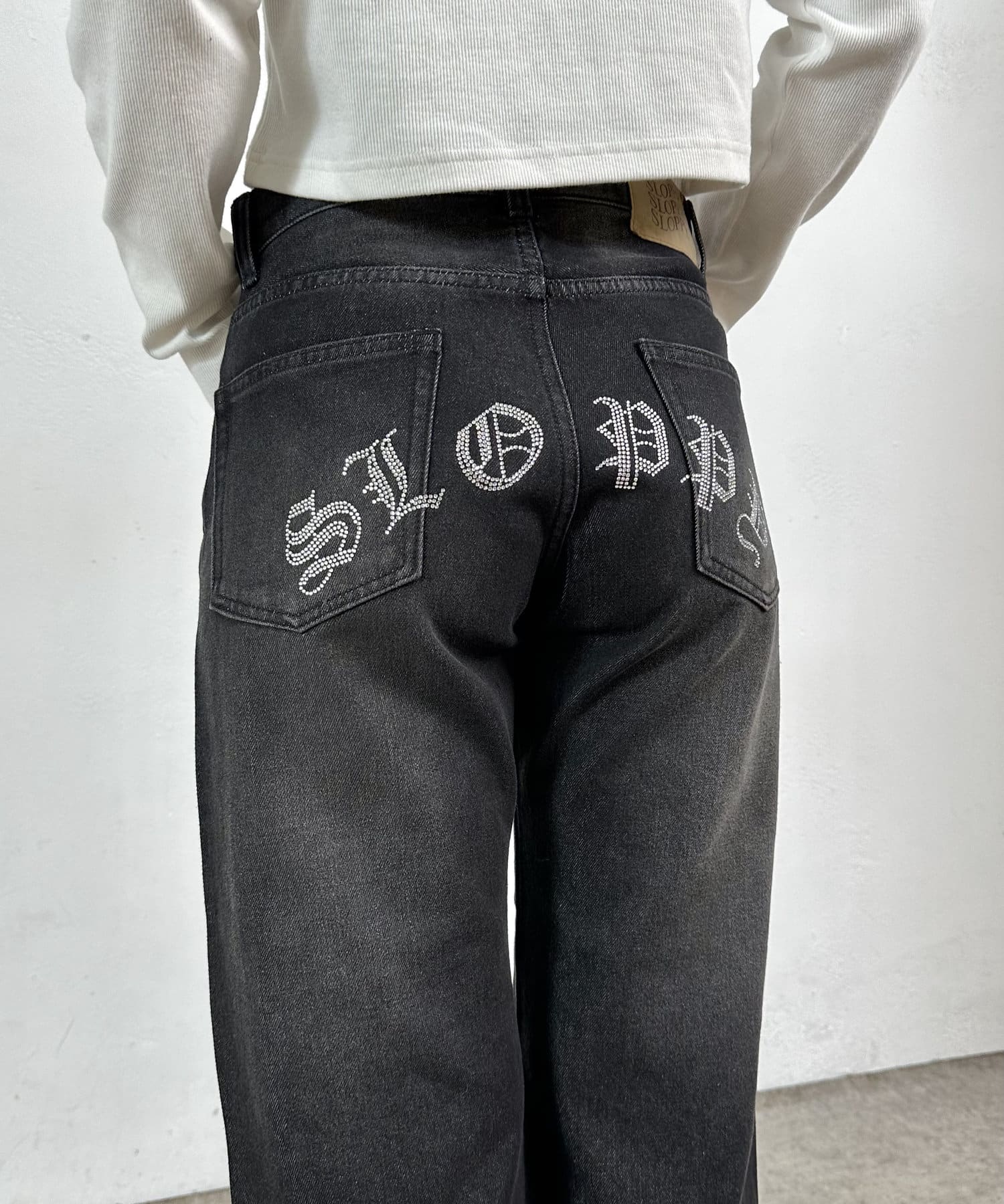 SLOPPYラインストーンフレアデニム | WHO'S WHO gallery