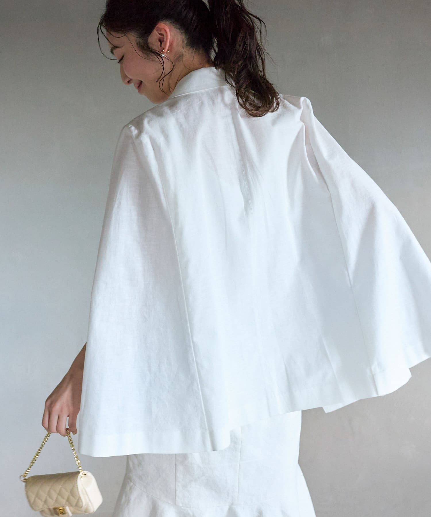 【美品】La boutique BonBon コットン麻ケープ風ダブルジャケット 美品】La boutique BonBon コットン麻ケープ風ダブルジャケット