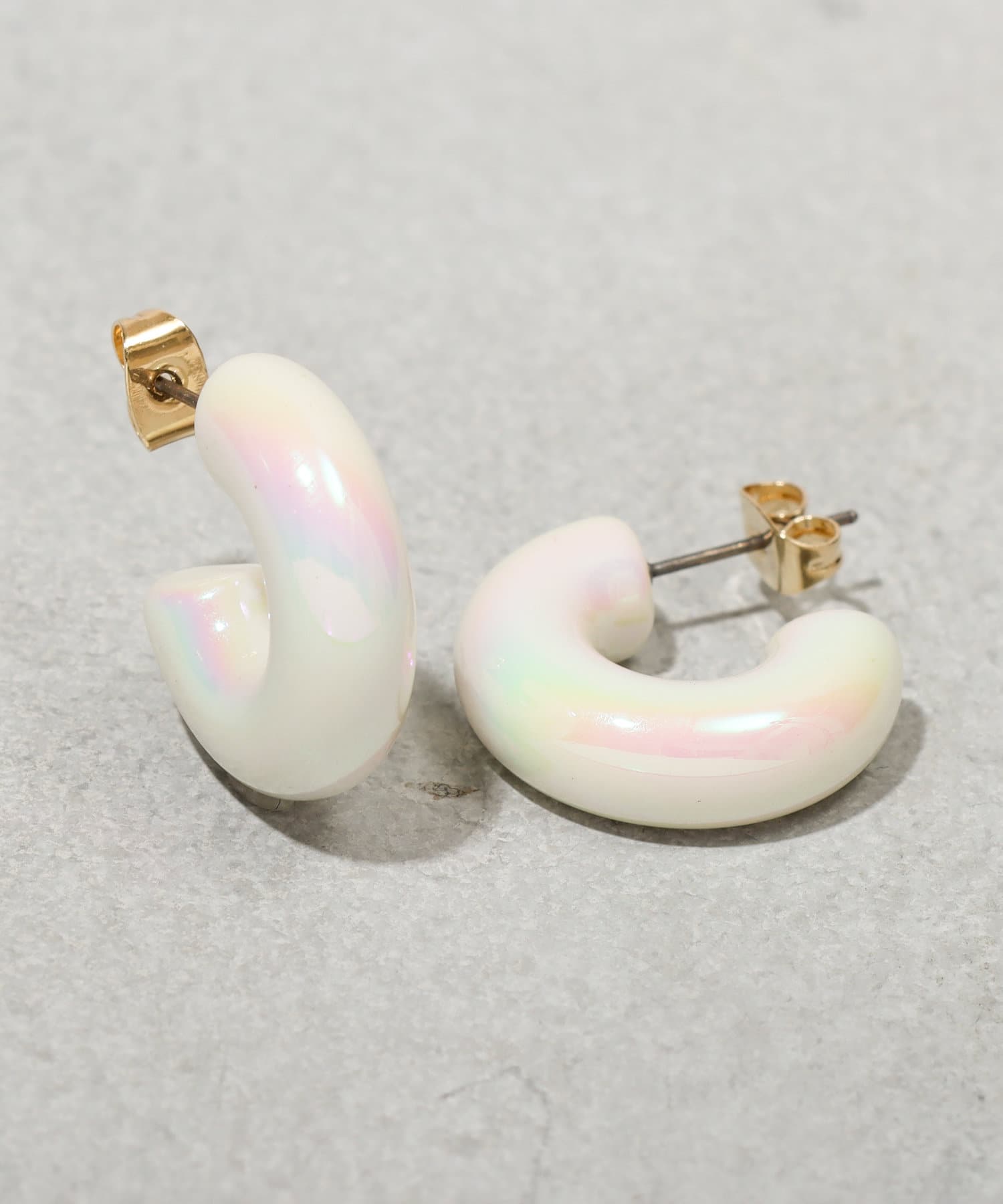 3COINS(スリーコインズ) オーロラフープピアス