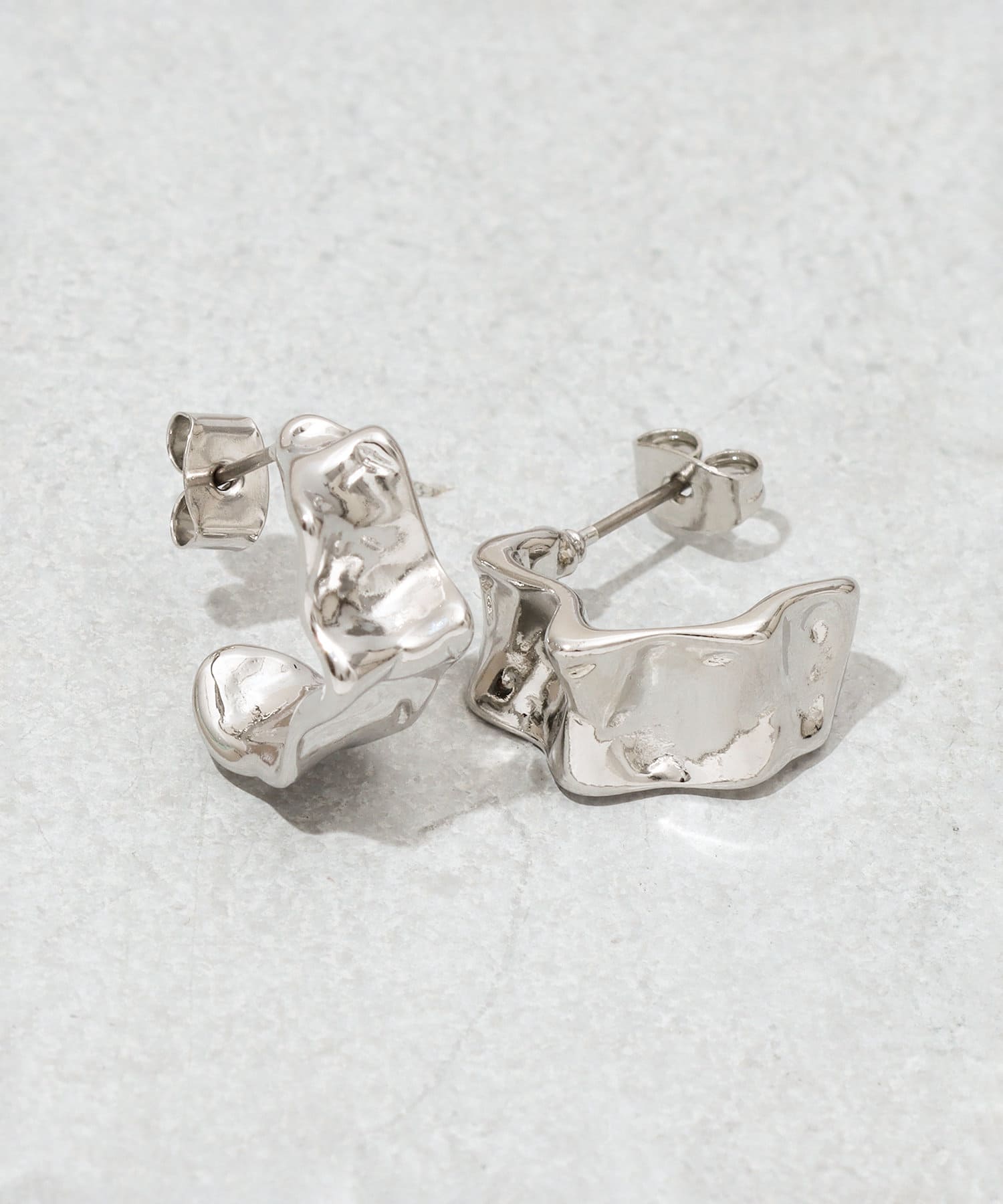 3COINS(スリーコインズ) ナミナミフープピアス