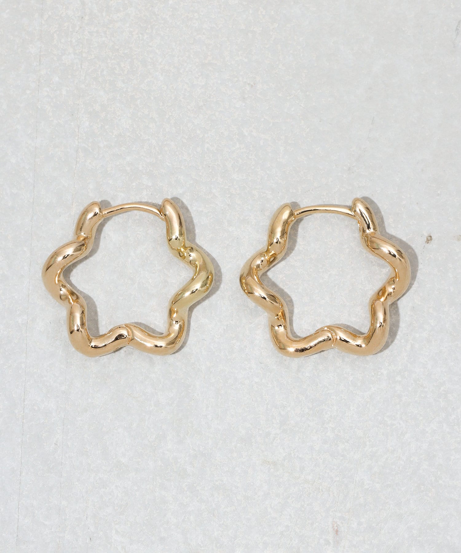 3COINS(スリーコインズ) ナミナミメタルワンタッチピアス
