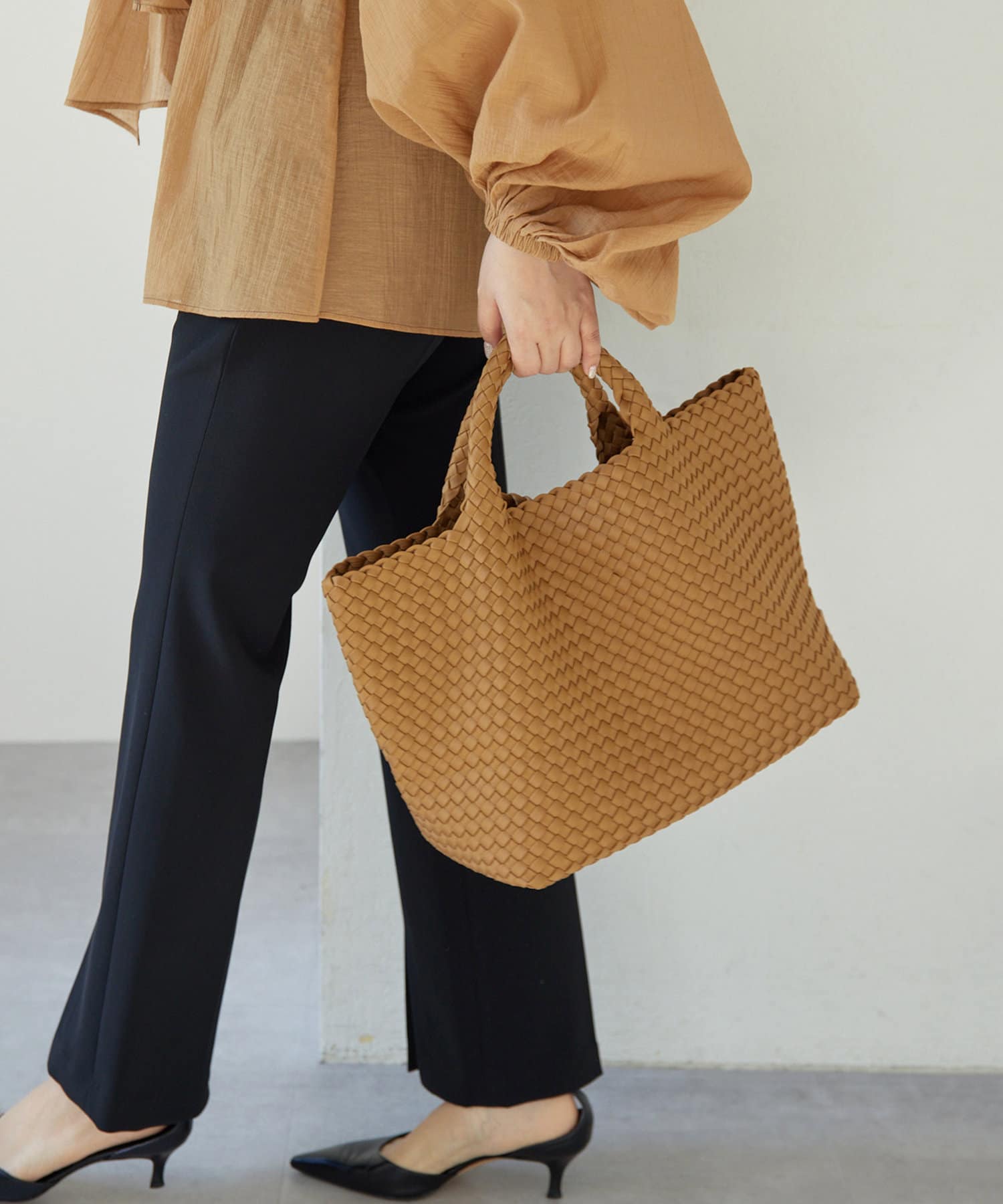 Whim Gazette(ウィム ガゼット) レディース 【NAGHEDI】St Barths M Tote キャメル