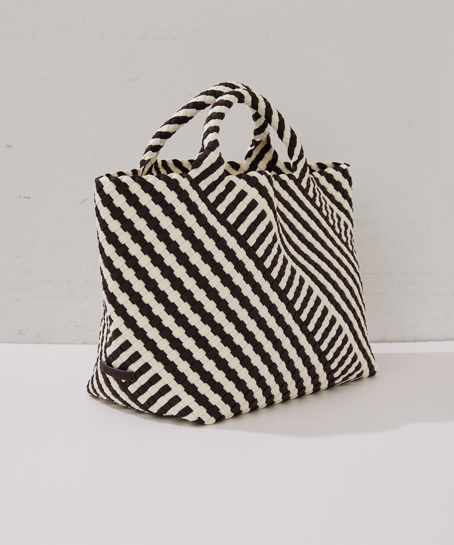 NAGHEDI】St Barths M Tote | Whim Gazette(ウィム ガゼット NAGHEDI】St Barths M Tote | Whim Gazette(ウィム ガゼット