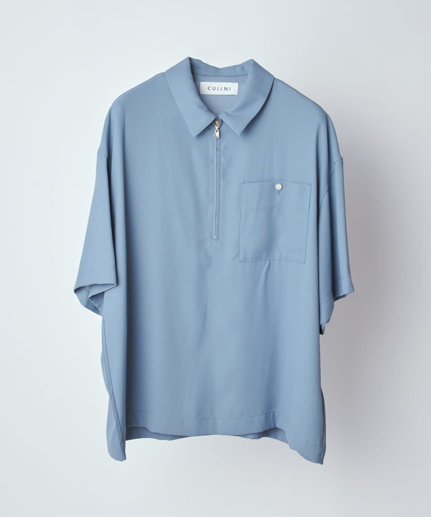 Lui's(ルイス)25SS 【CULLNI / クル二】exclusive ポケ付ハーフZIP s/sシャツ【商品ポイント】フロントにポケットがついたハーフZIPのシャツ。シャツ素材であり