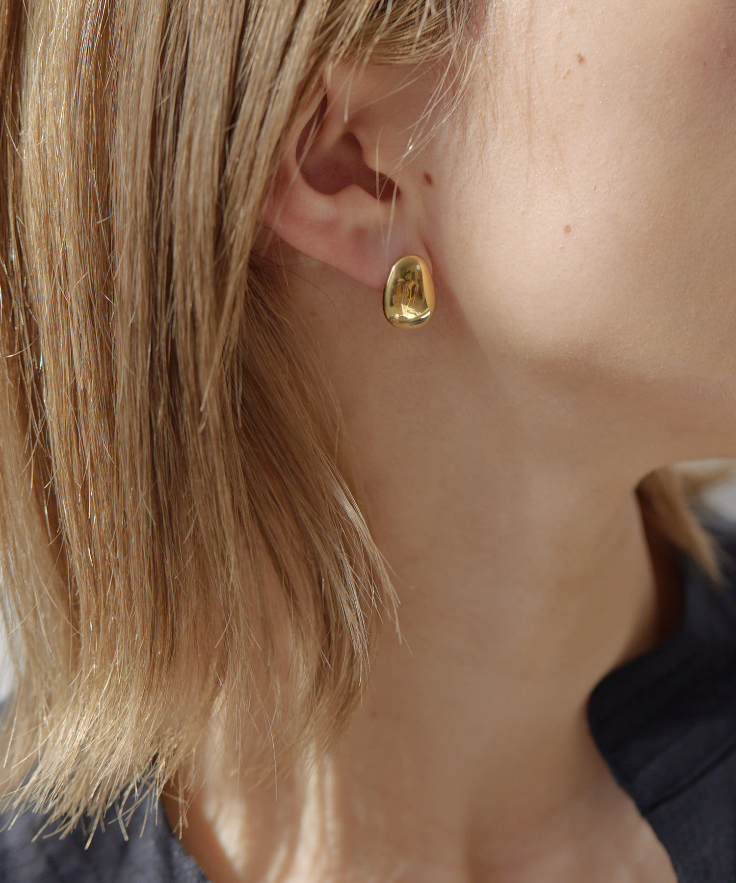 ear PAPILLONNER(イア パピヨネ) 《金属アレルギー対応/ステンレス》ぽってりアールピアス