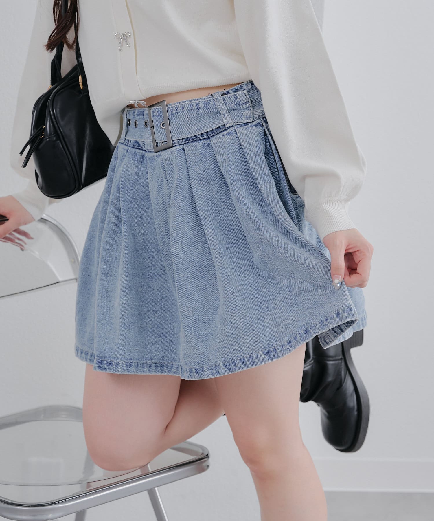 春の新作】【OUTLET限定】デニムベルト付きプリーツミニスカート