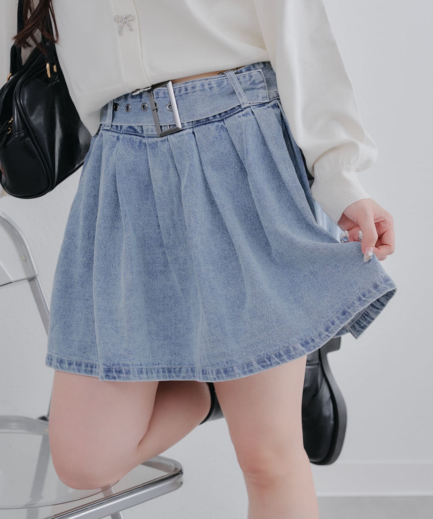 春の新作】【OUTLET限定】デニムベルト付きプリーツミニスカート