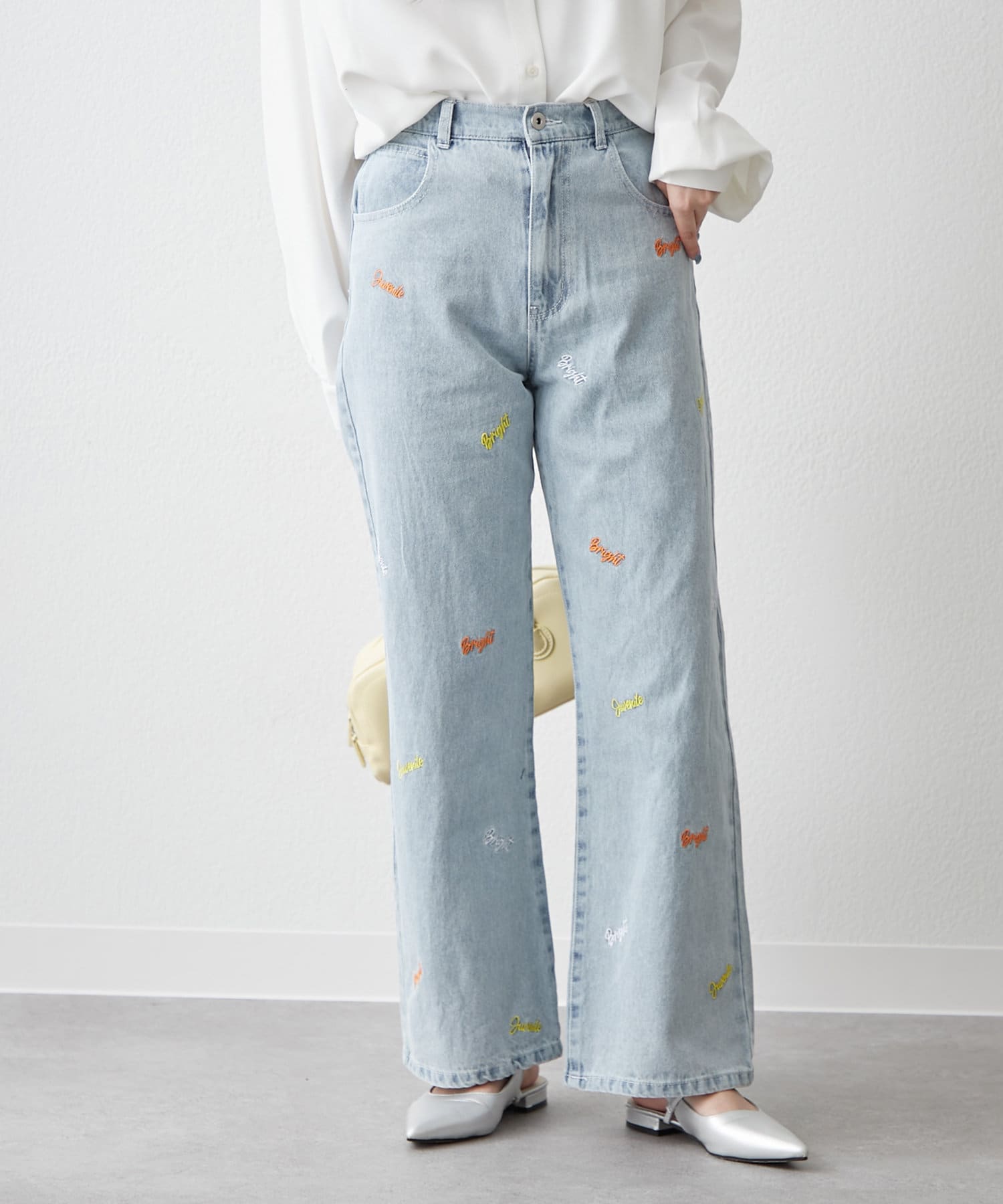 2025 Spring/Summer】ロゴ刺繍デニムパンツ | Remind me and