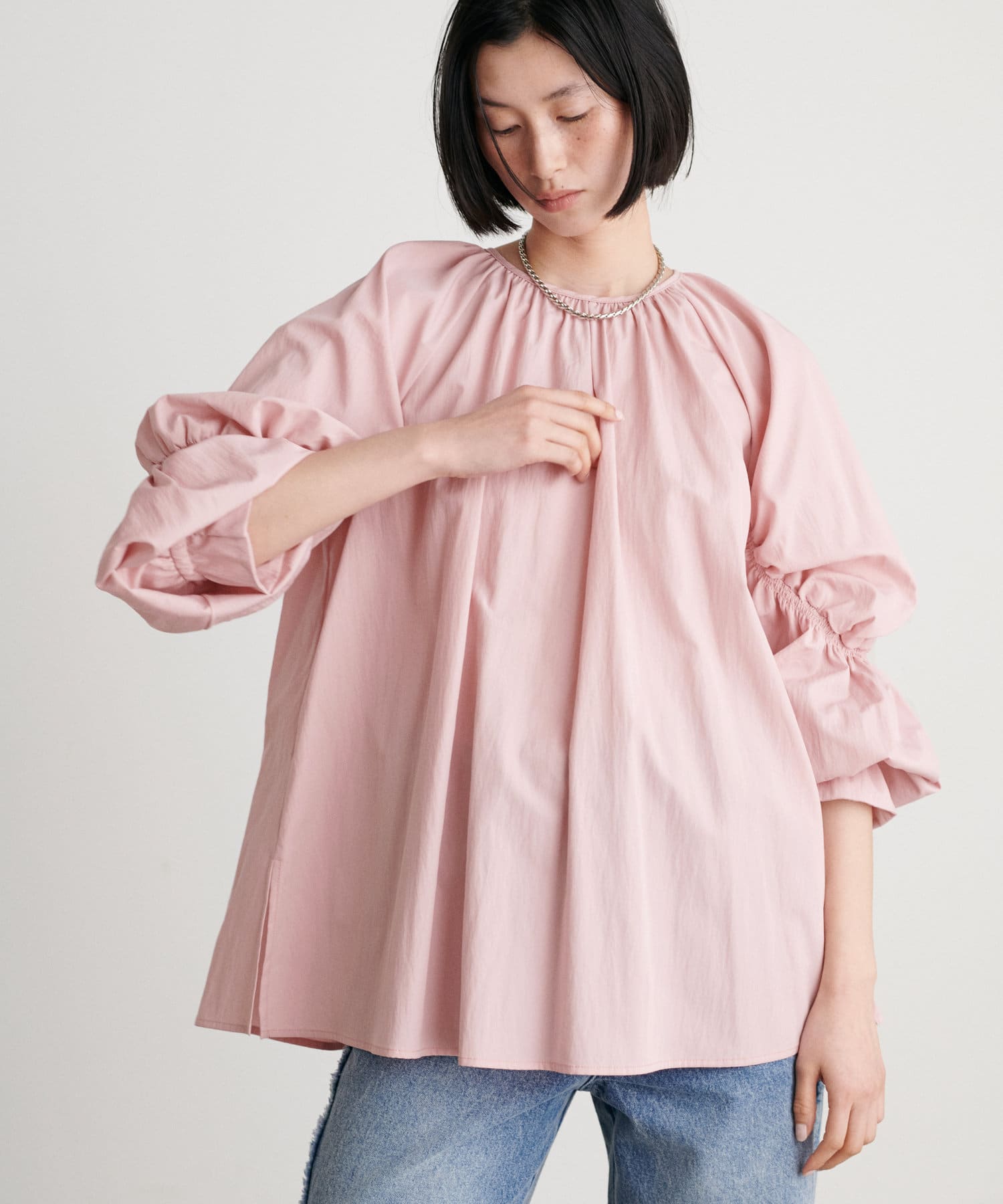 LARUTA ラグランギャザースリーブブラウス LARUTA（ラルータ）の「【LARUTA】ラグランギャザースリーブ