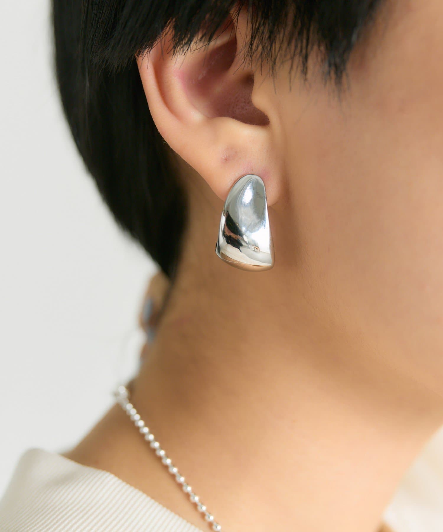 ear PAPILLONNER(イア パピヨネ) 《チタンポスト》セイルピアス