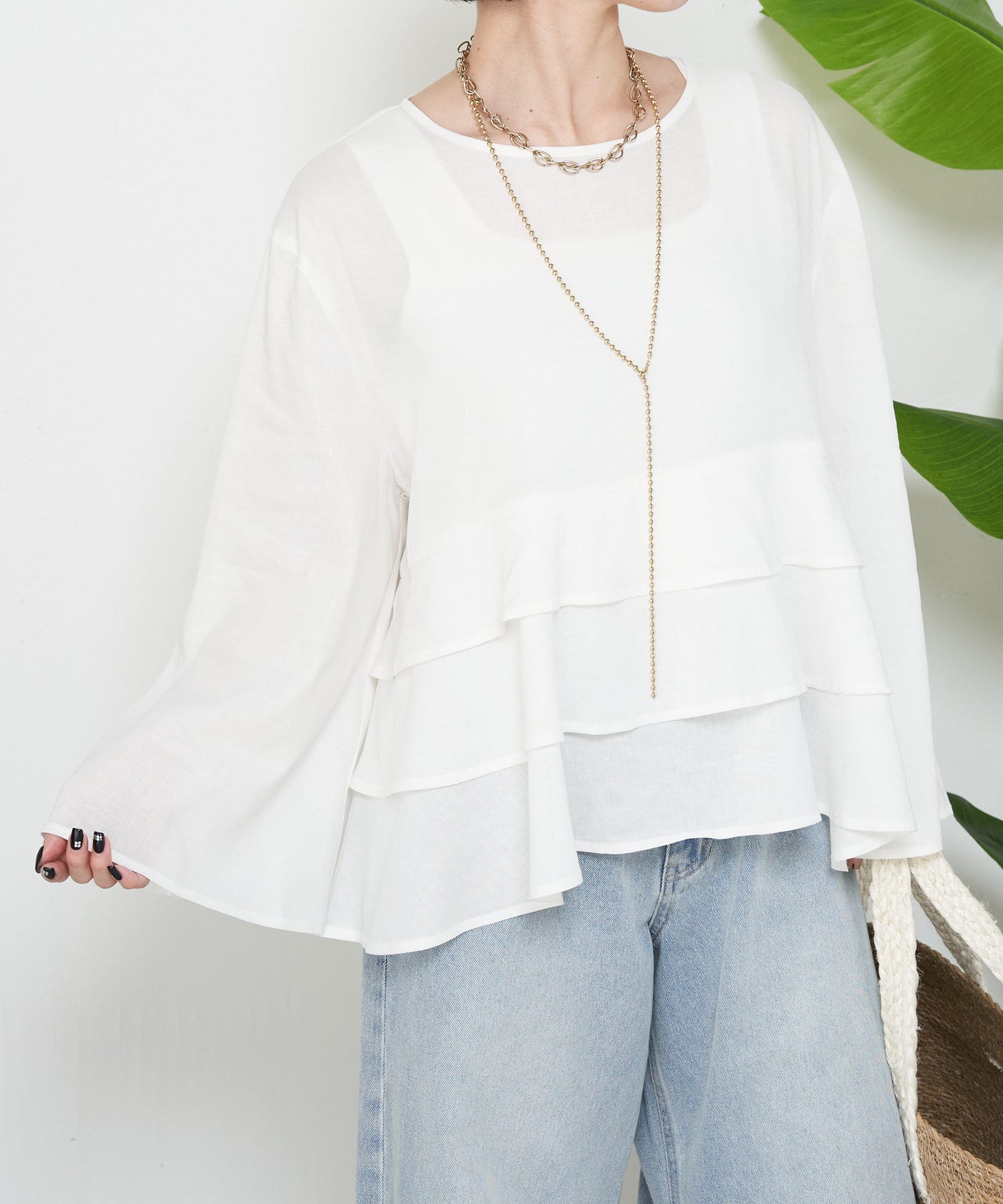 Jena　espace merveilleux(ジェナ　エスパスメルヴェイユ) 【洗濯機洗い可】裾フリルリネンブラウス