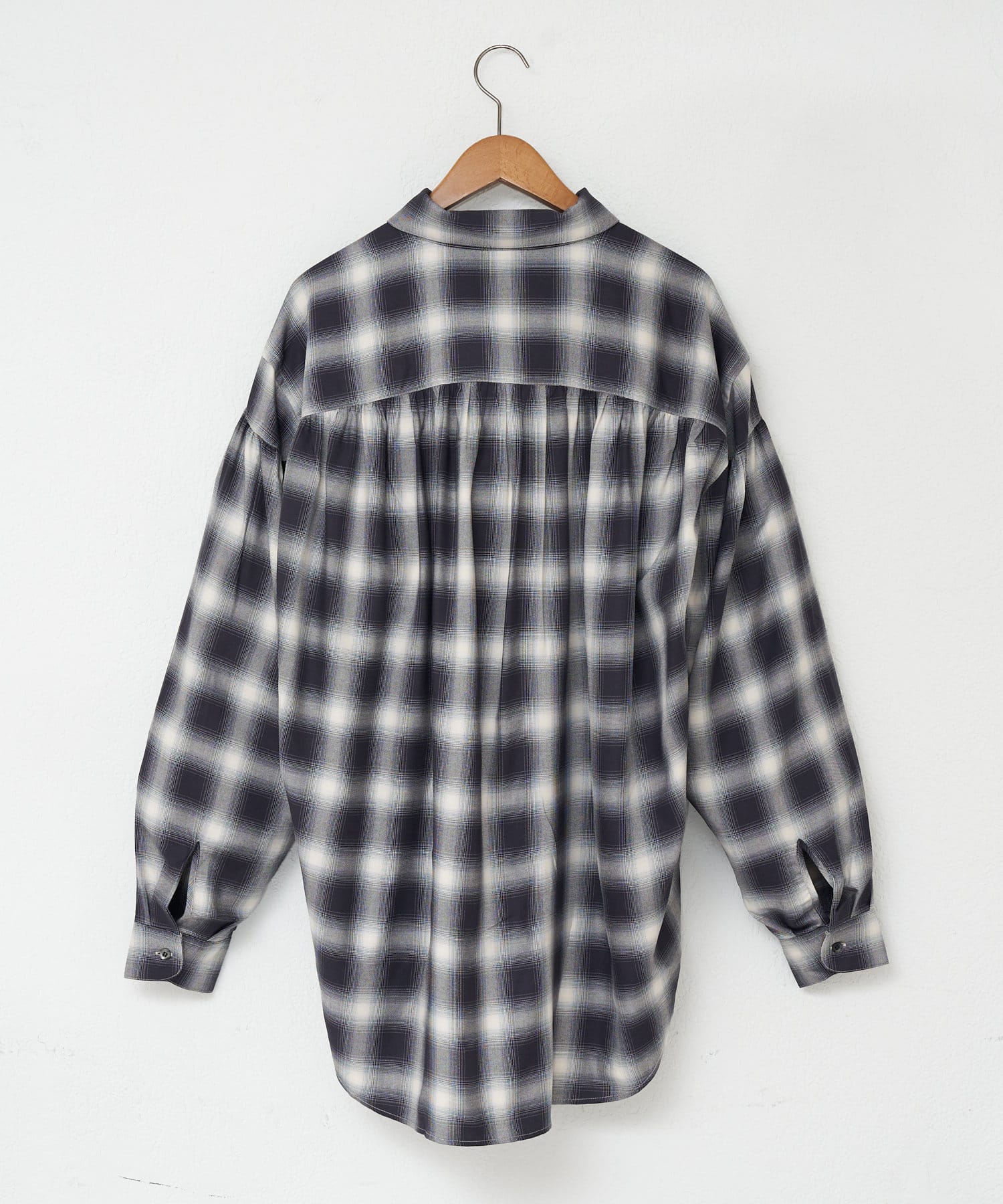 トップス rayon twill ombre check shirt akio Ombre check shirt – 東海オンエア OFFICIAL STORE