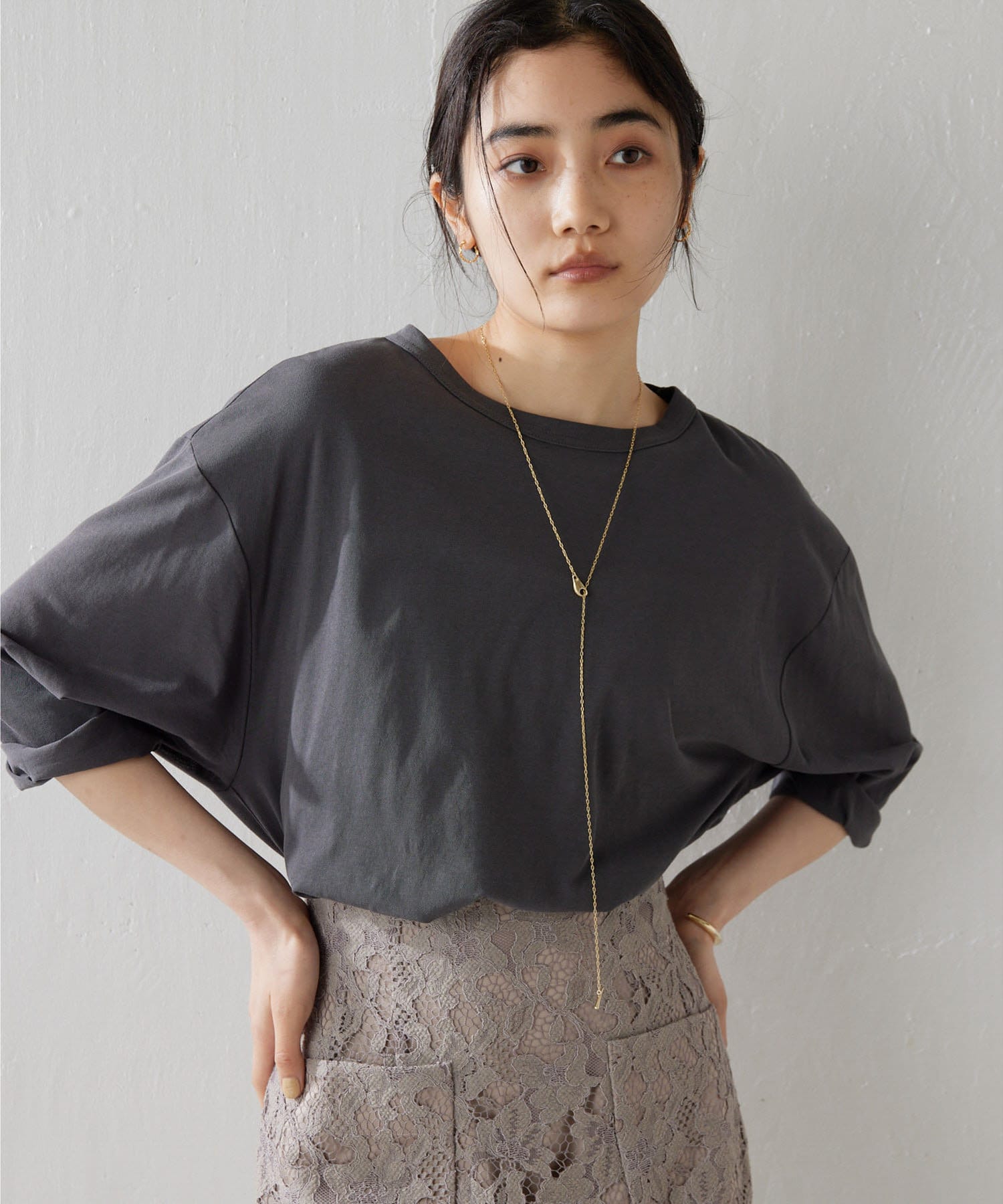 Whim Gazette(ウィム ガゼット) レディース コットンプルオーバー チャコールグレー