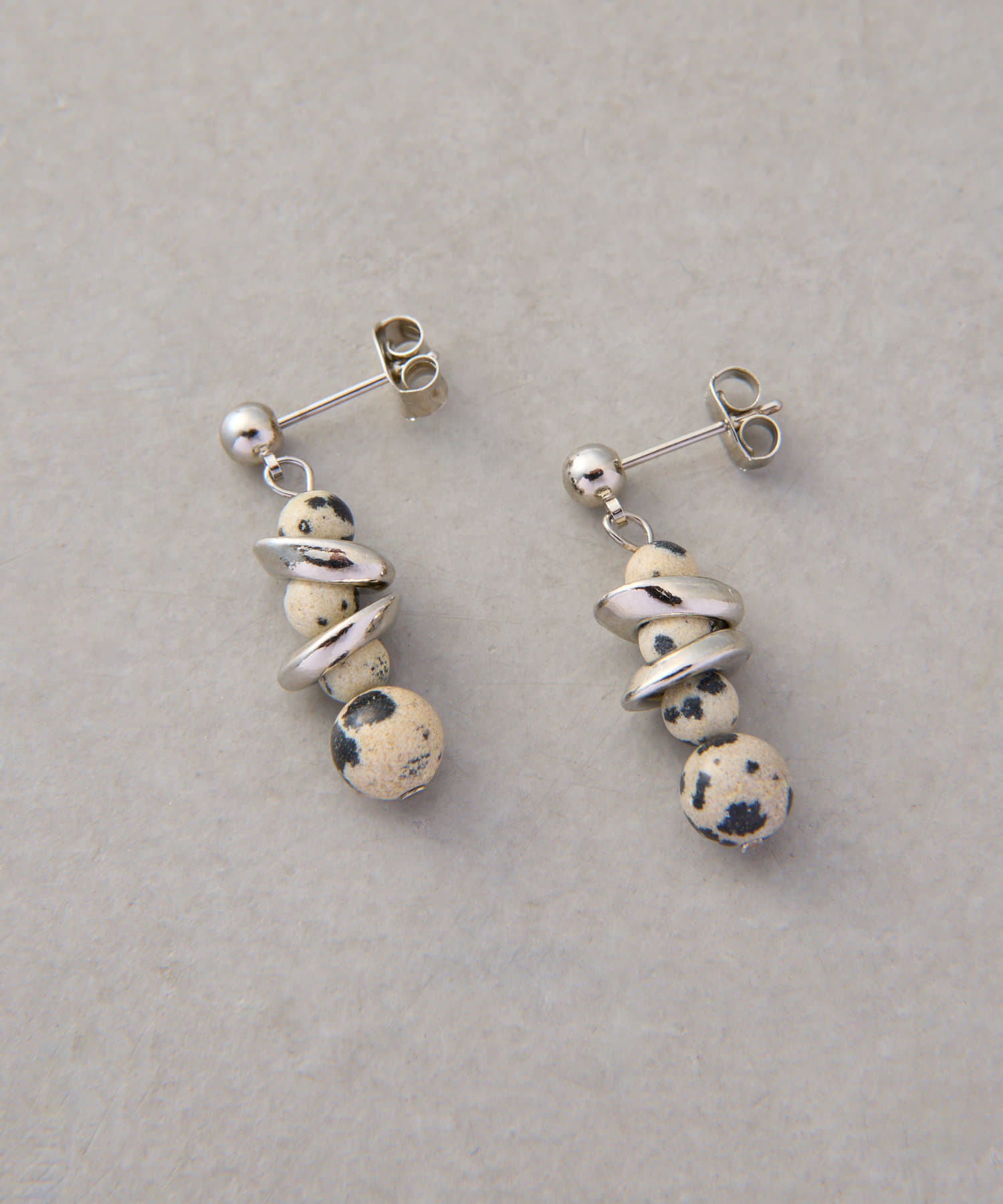 BEARDSLEY(ビアズリー) 天然石ピアス