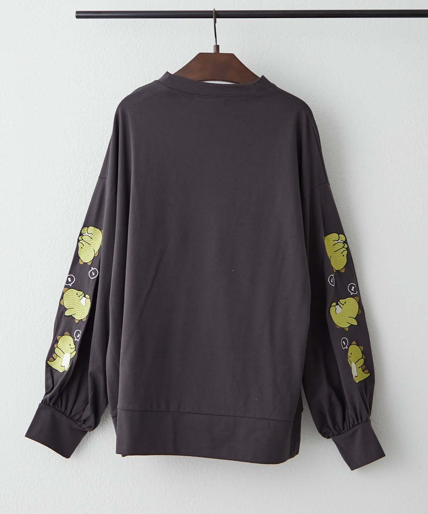 NICE CLAUP / OLIVE des OLIVE OUTLET(ナイスクラップ  / オリーブ デ オリーブ アウトレット) ゆるキャラシリーズロンT