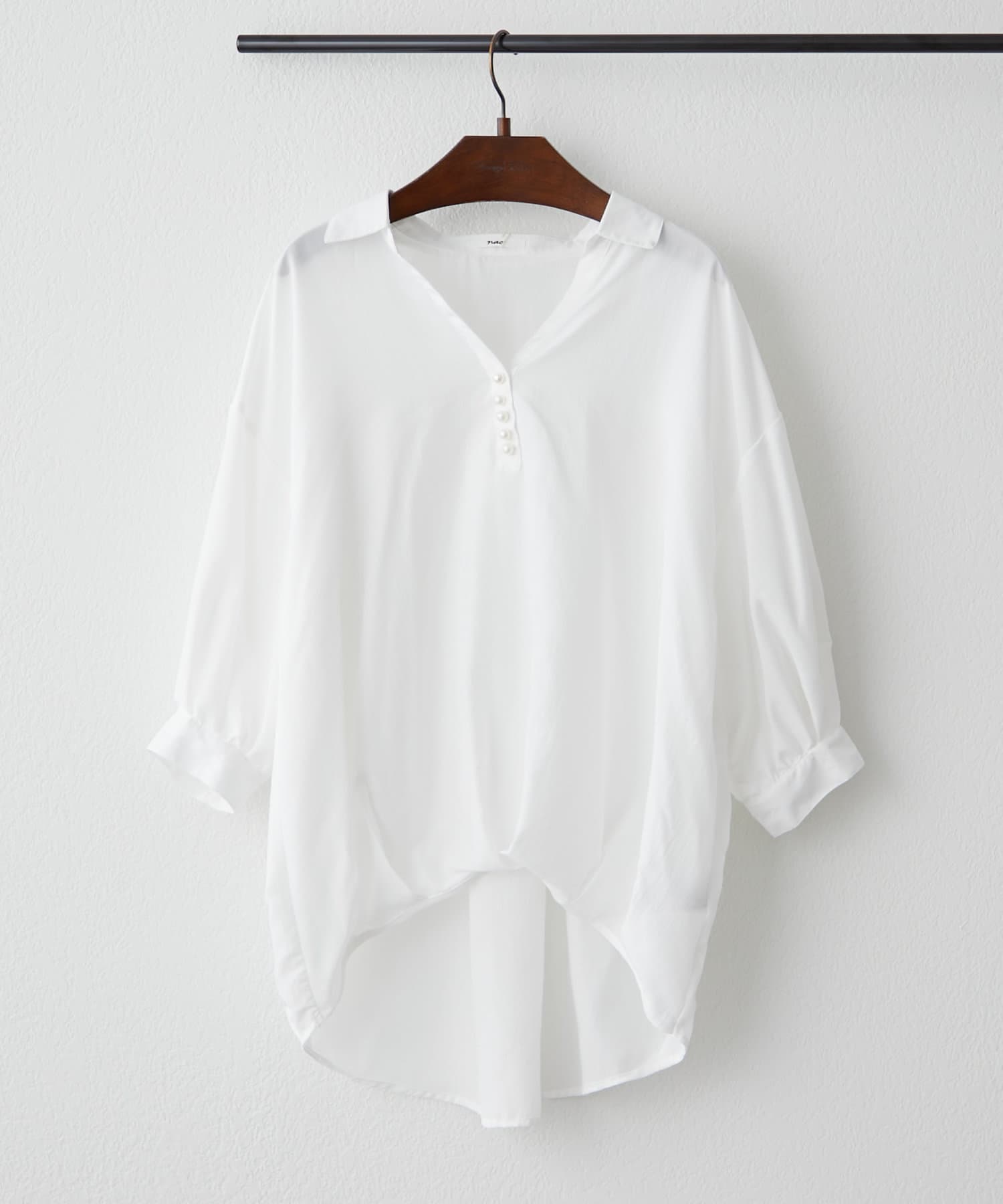 NICE CLAUP / OLIVE des OLIVE OUTLET(ナイスクラップ / オリーブ デ オリーブ アウトレット) レディース 【NAO】タケノコタックブラウス オフホワイト