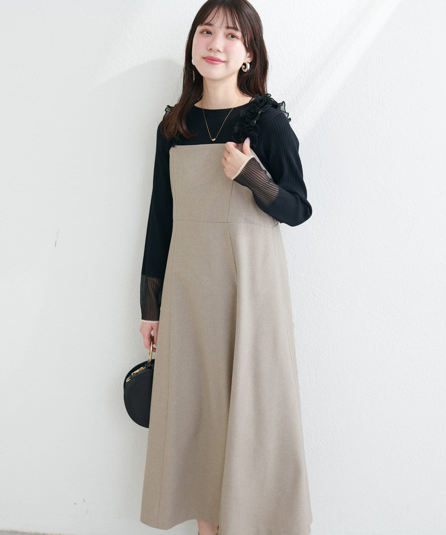 natural couture(ナチュラルクチュール) 肩フリルフレアワンピース