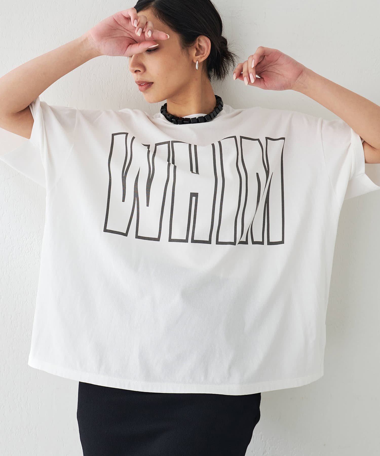 Whim Gazette(ウィム ガゼット) レディース リラックスロゴTシャツ オフホワイト