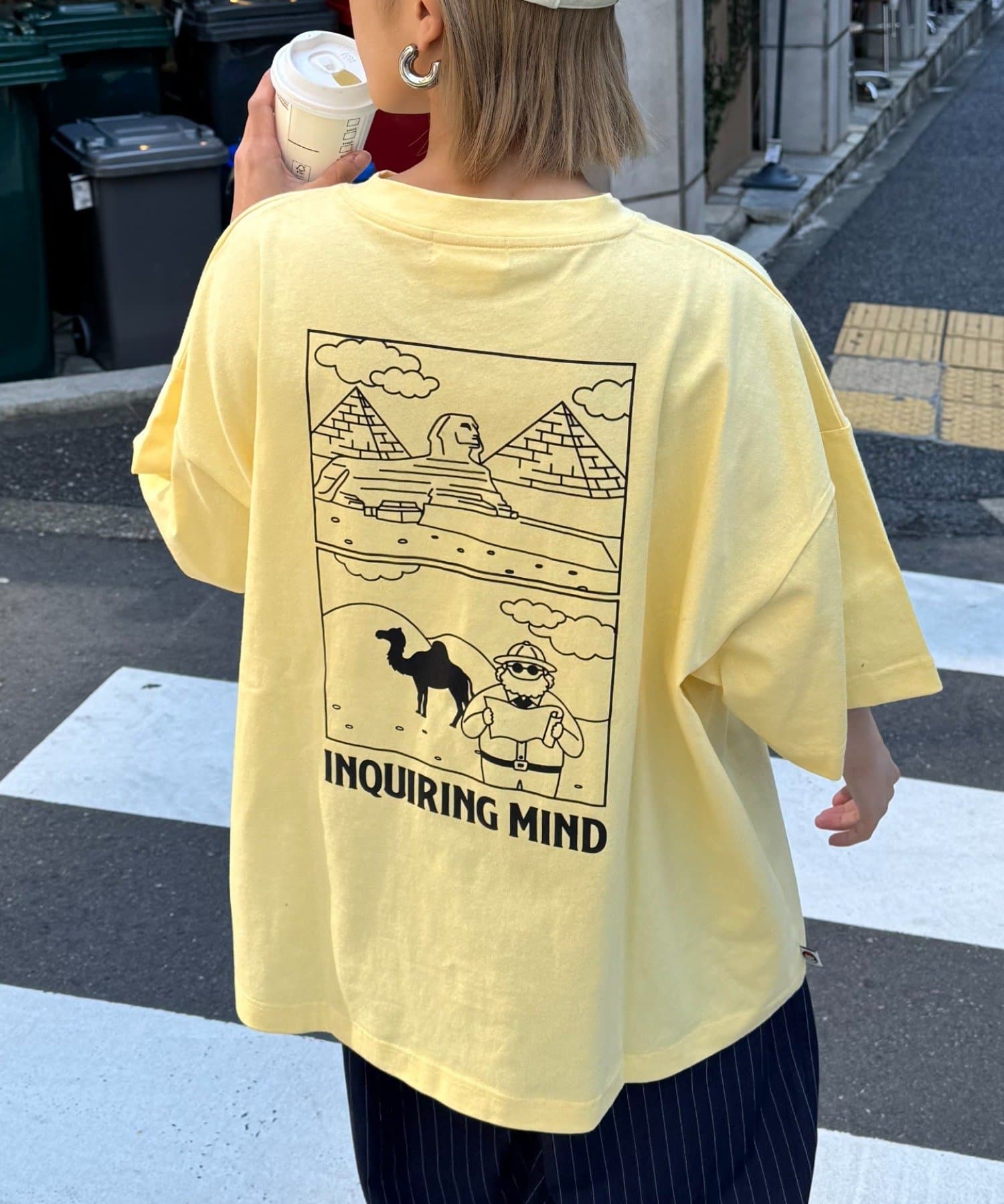 毎年大人気のおじさんシリーズ！後ろ姿までかわいい♡半袖TEE■デザイン胸元のもこもことしたおじさん刺繍が魅力のTシャツ。トレンドのオーバーサイズで、こなれ感をプラスしてくれます。肌触りが柔らかく、さら