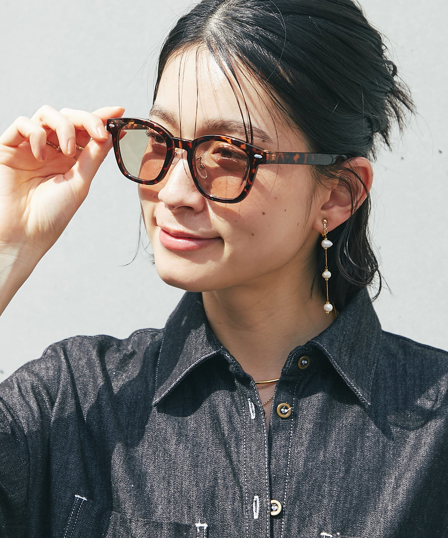 un dix cors(アンディコール) 調光・ブルーライトカットファッショングラス