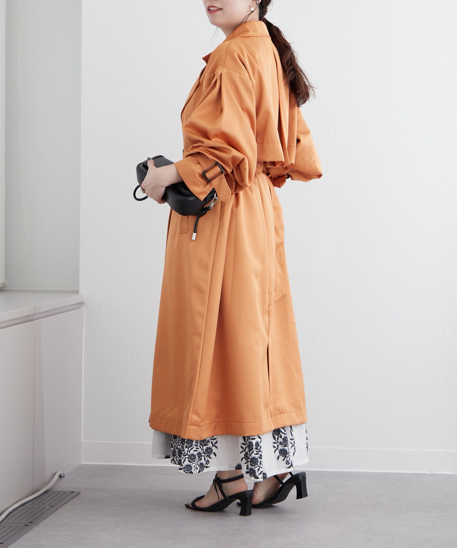 NICE CLAUP / OLIVE des OLIVE OUTLET(ナイスクラップ  / オリーブ デ オリーブ アウトレット) 【春の新作】【WEB限定】ボリューム袖トレンチコート
