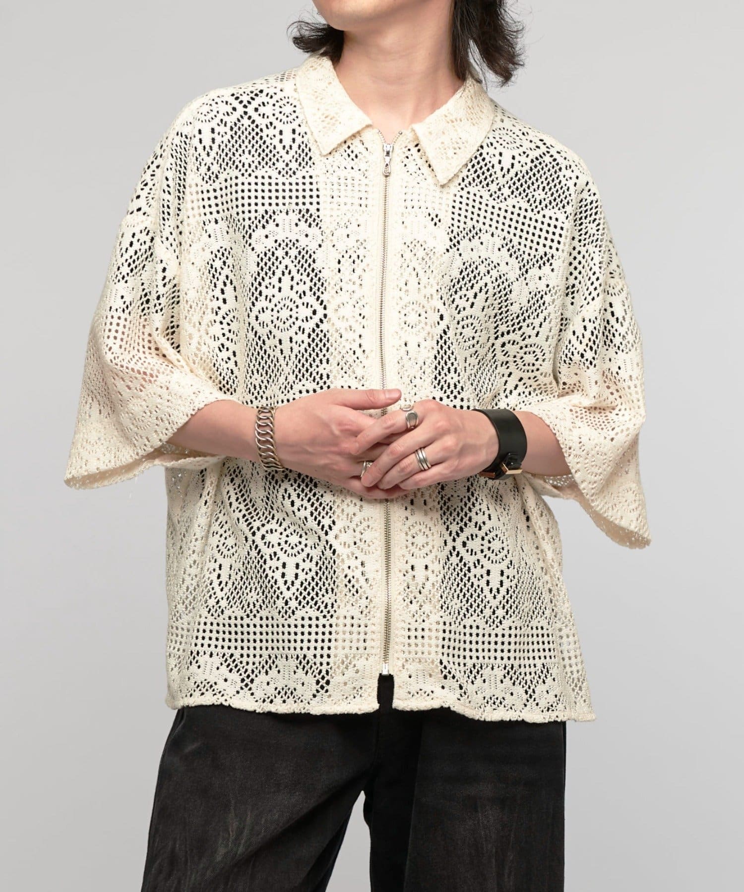 Lui's(ルイス) クロシェ編み半袖ZIPシャツ