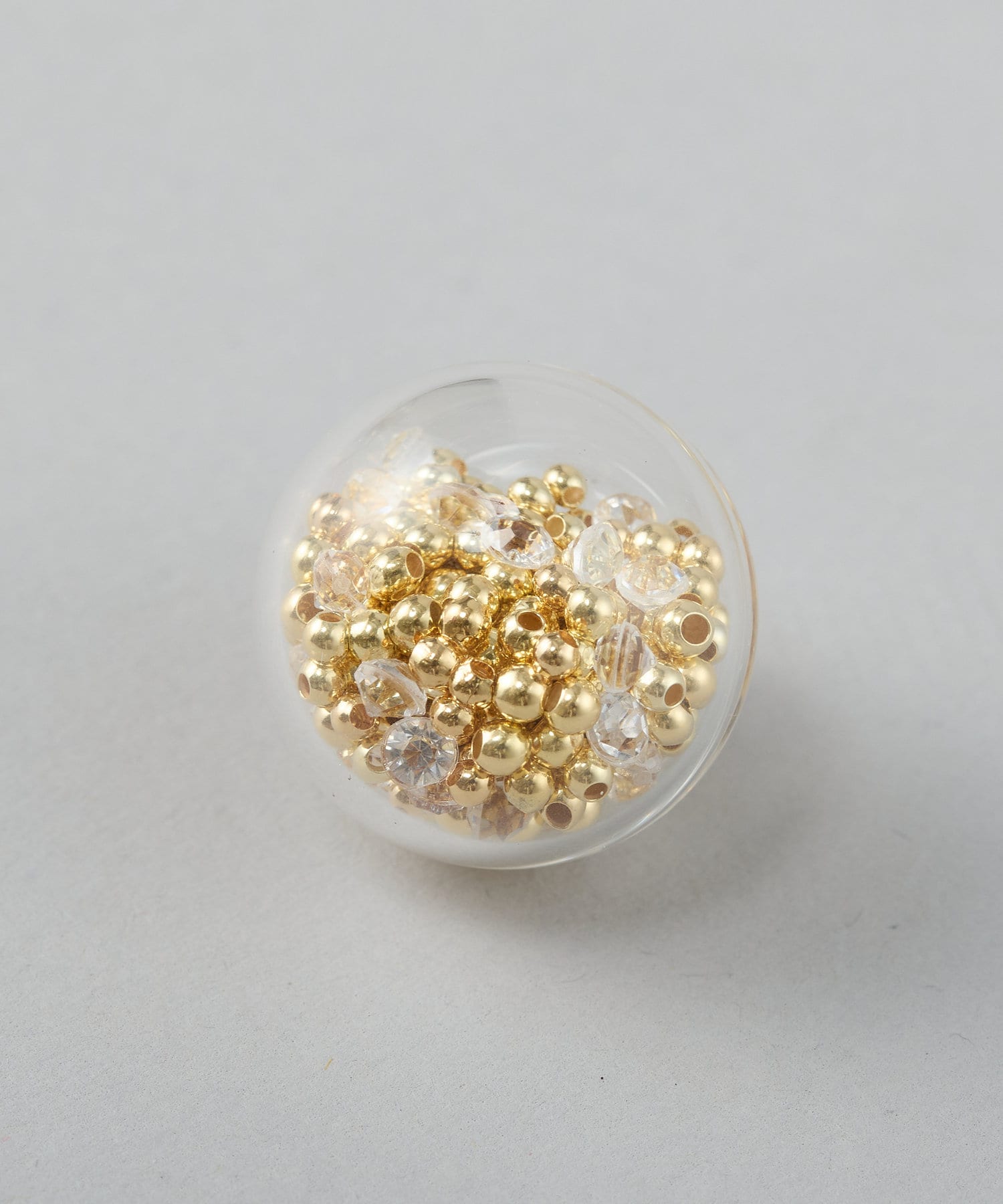 BEARDSLEY(ビアズリー) 《Petite A》ガラスボールピアス（ゴールド）