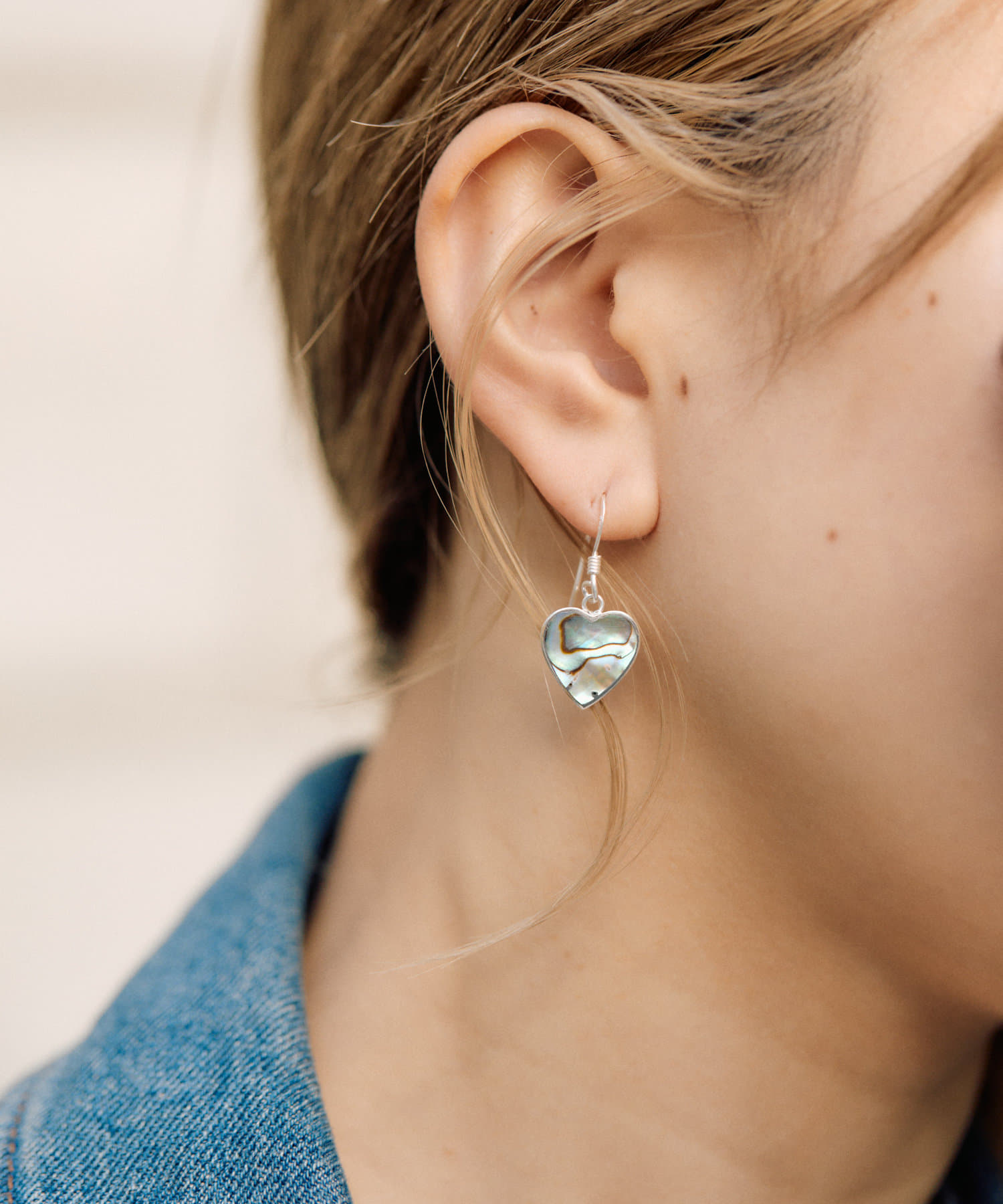ear PAPILLONNER(イア パピヨネ) 《スターリングシルバー使用》ハートシェルピアス