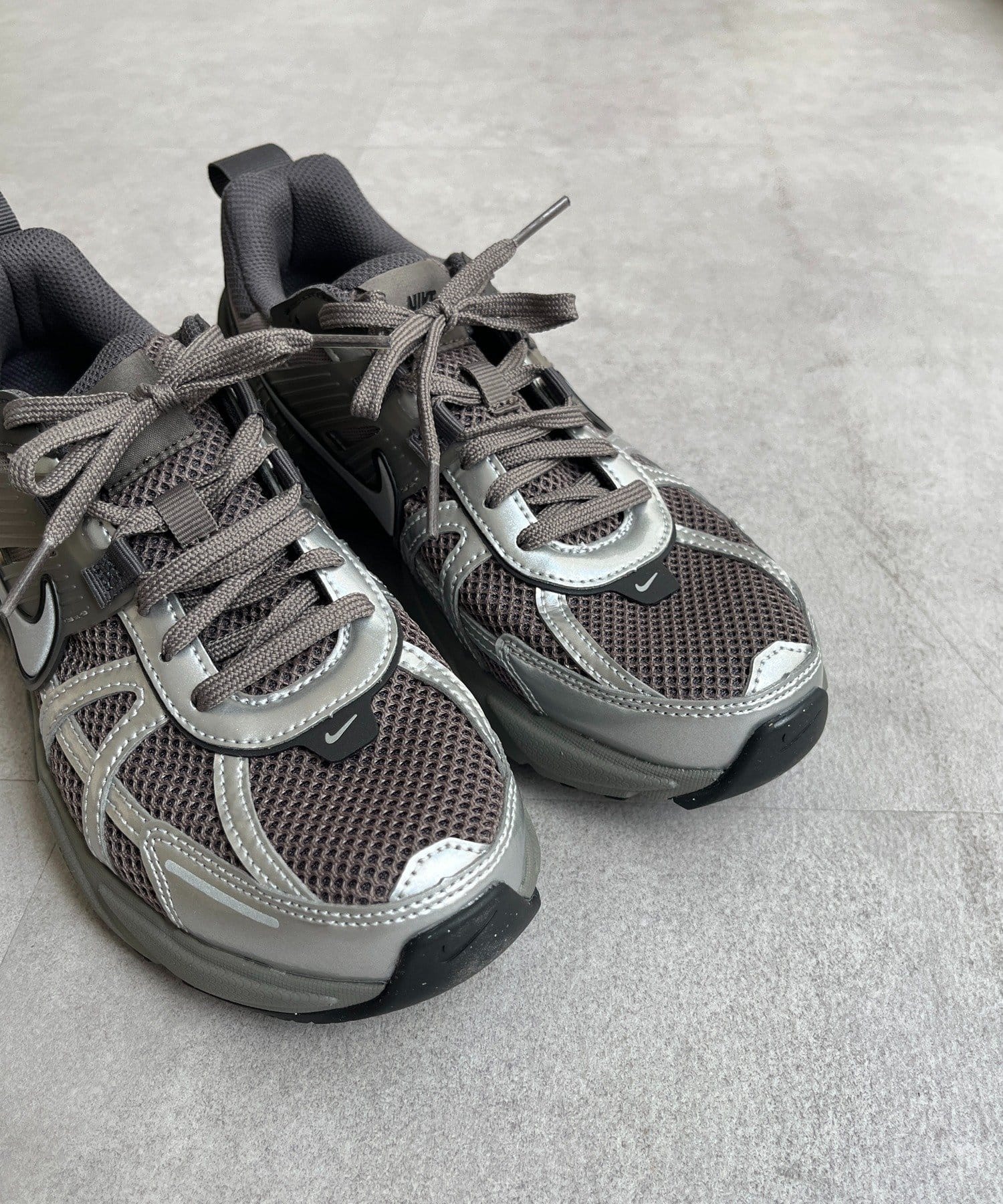 DOUDOU(ドゥドゥ) 【NIKE/ナイキ】 V2K RUN