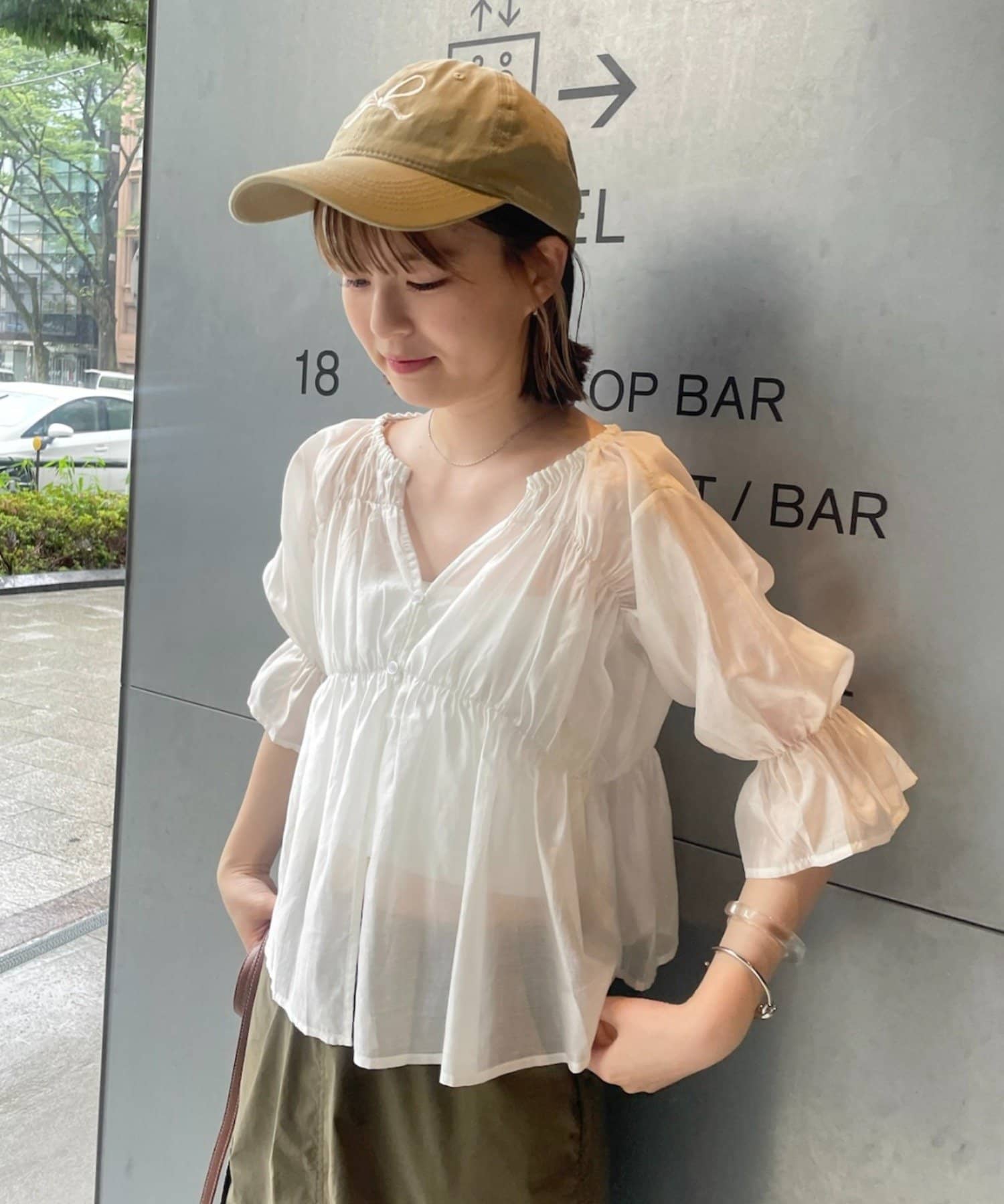 OUTLET(アウトレット) 【mystic】半袖シアーギャザーブラウス