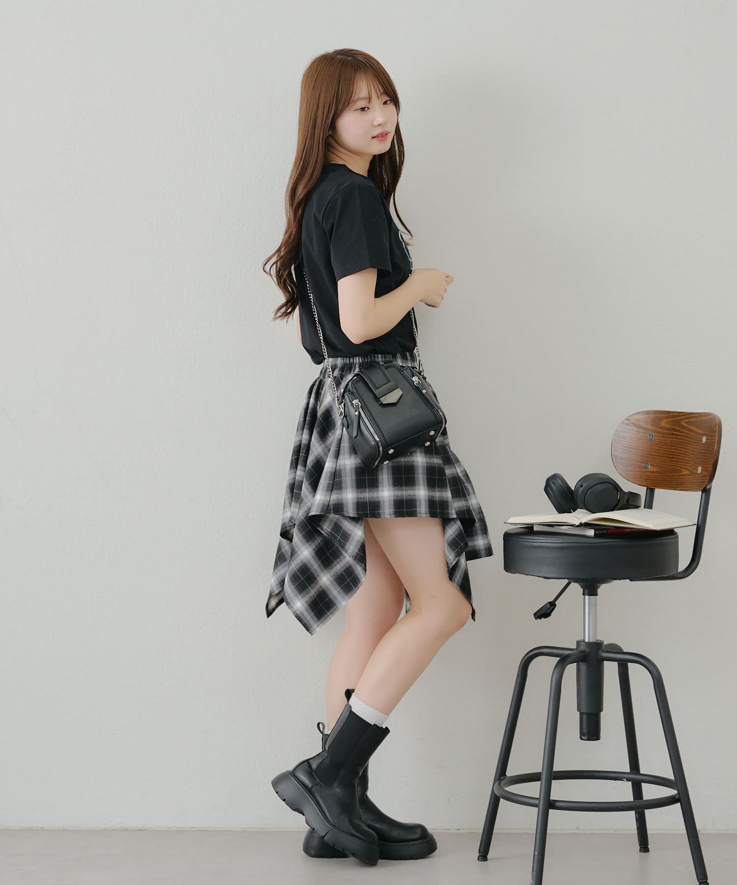 NICE CLAUP / OLIVE des OLIVE OUTLET(ナイスクラップ  / オリーブ デ オリーブ アウトレット) 【春の新作】キラキラロゴＴ