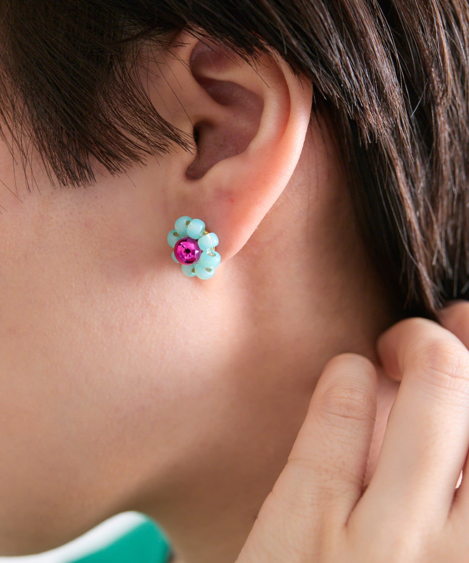 ear PAPILLONNER(イア パピヨネ) 《WEB限定》カラービーズフラワーピアス