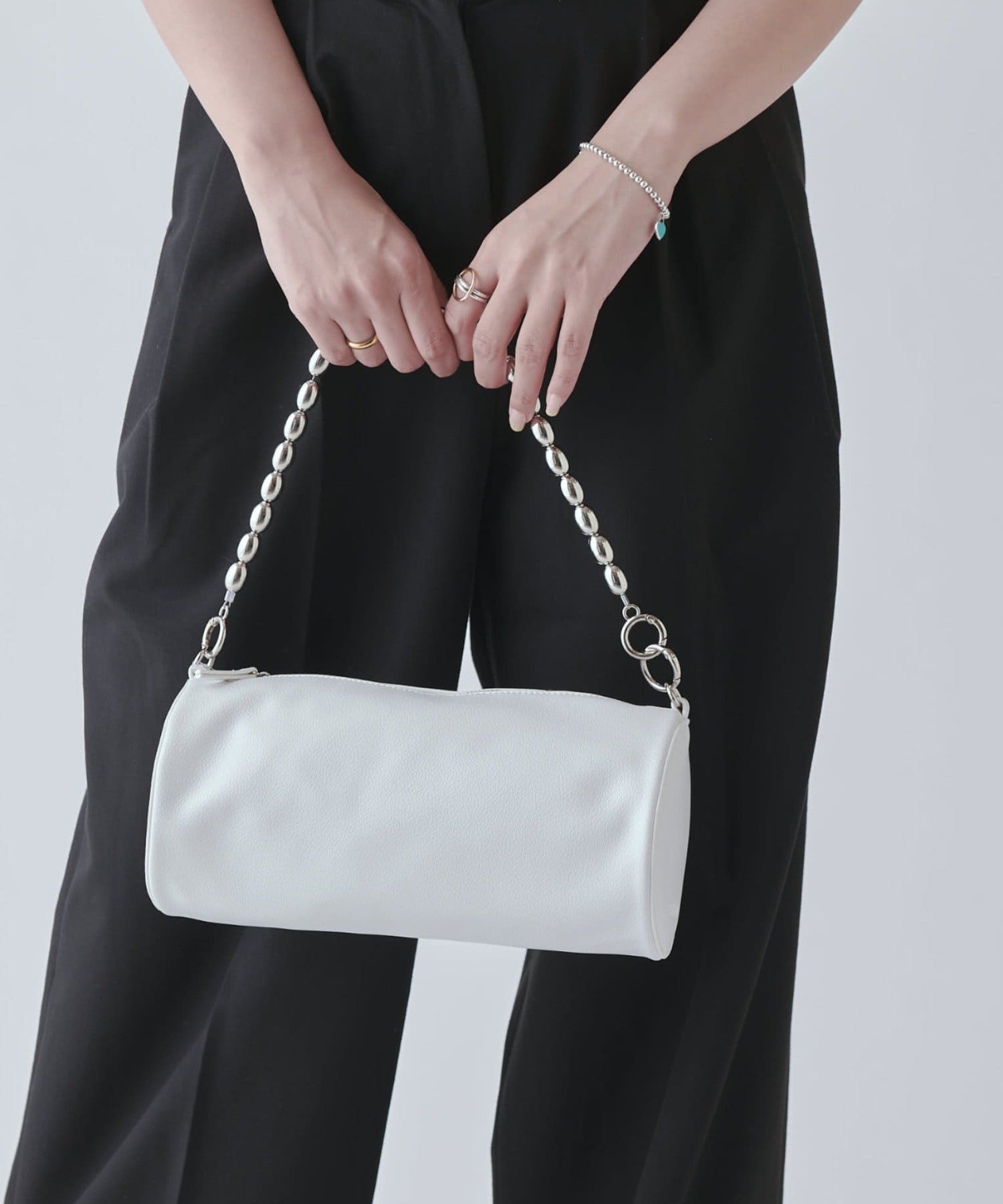 Lui's(ルイス) マルチWAYオーバルビーズBag