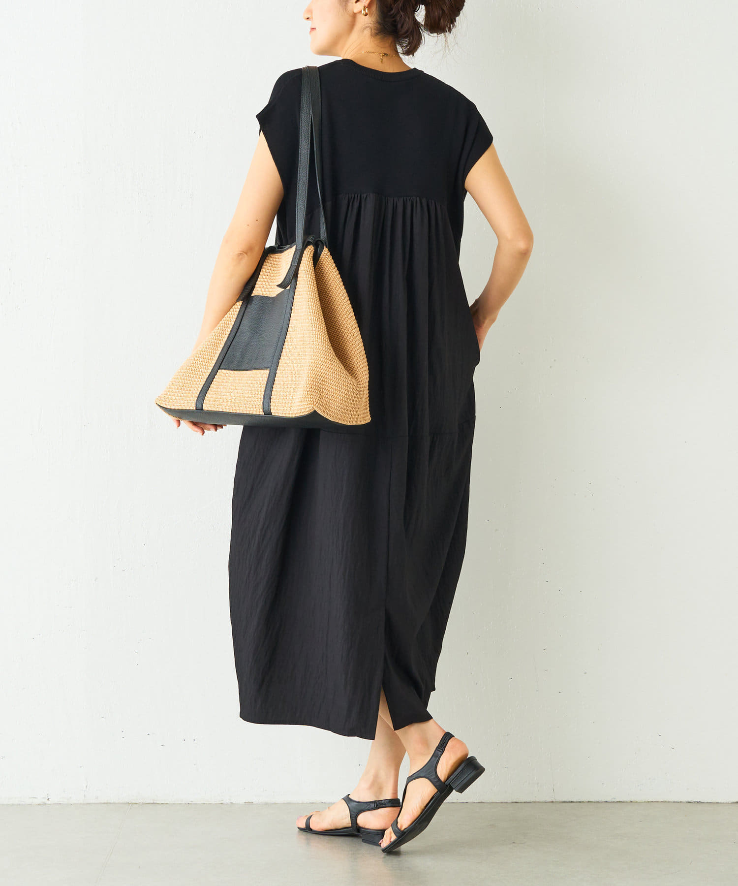 ビアズリー☆ニットワンピース ビアズリー BEARDSLEY ニットコンビギャザーワンピース （black