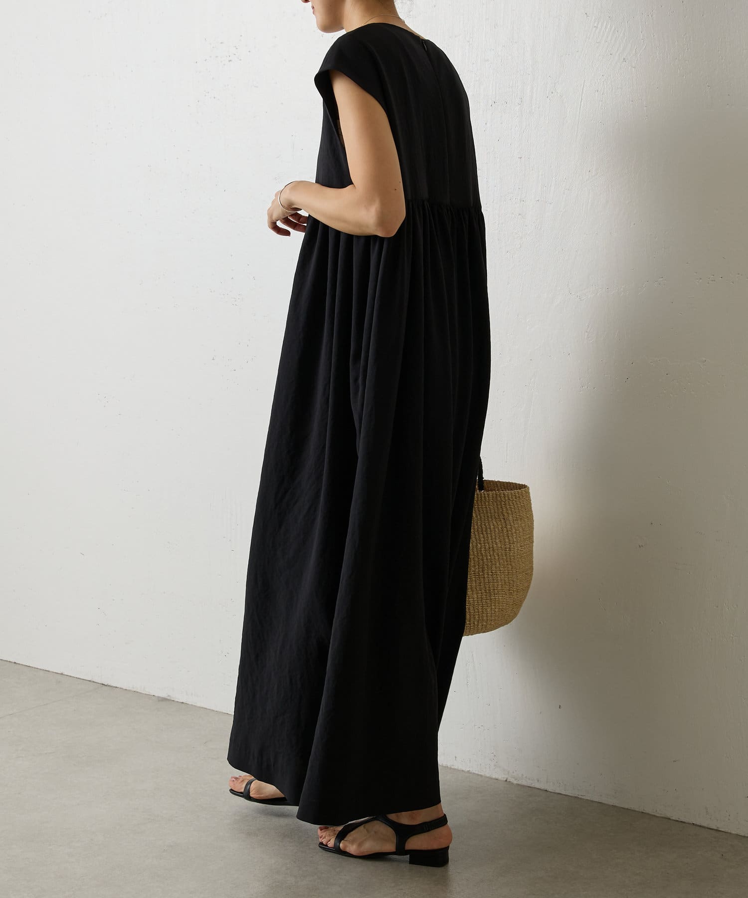 ビアズリー    サロペット  新品 BEARDSLEY（ビアズリー）の「ストレッチサロペット（サロペット