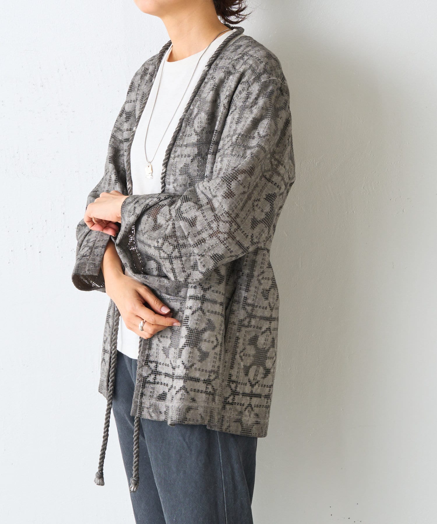 beardsley レースと麻のリバーシブルジャケット beardsley レースと麻のリバーシブルジャケット BEARDSLEY