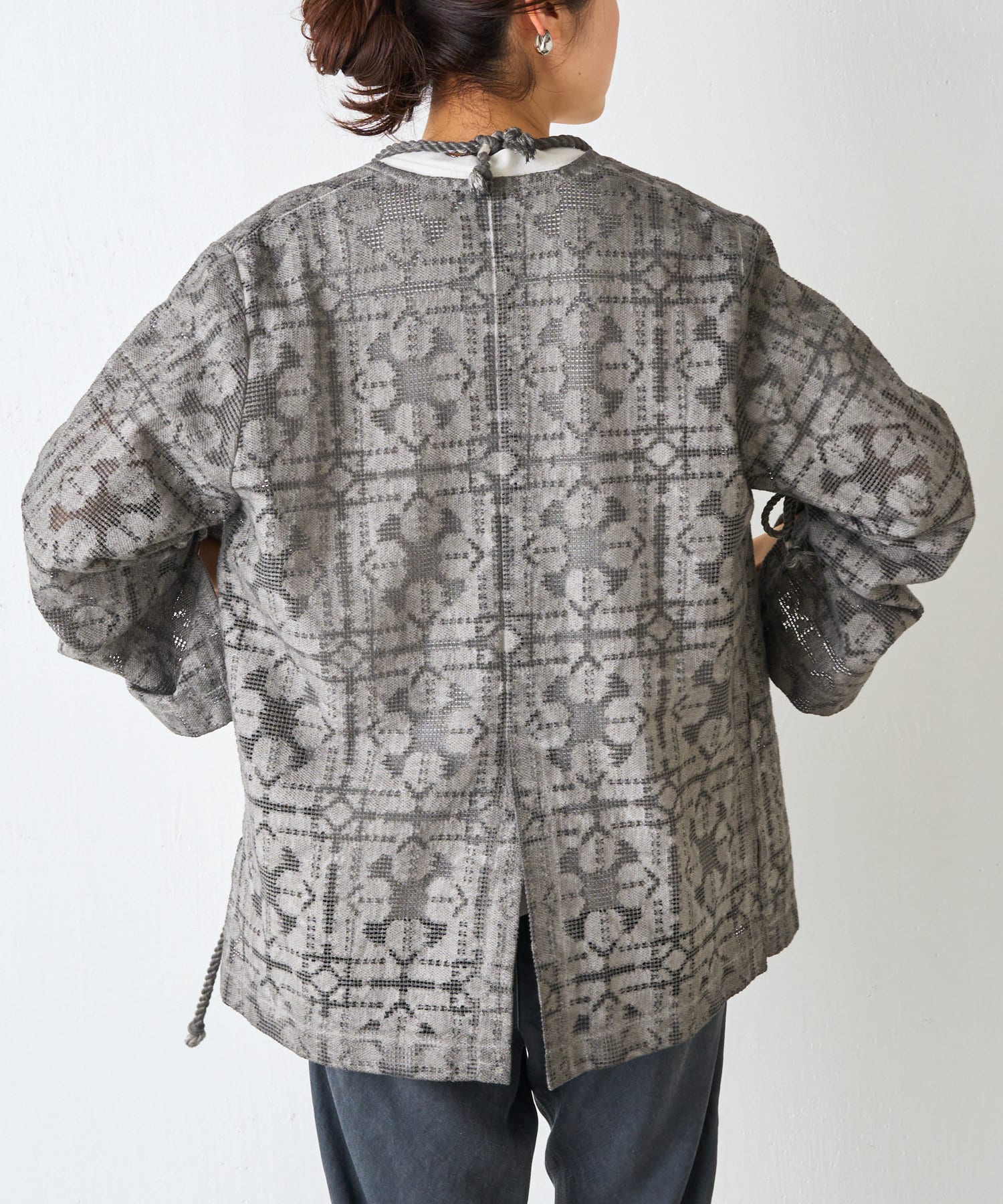 beardsley レースと麻のリバーシブルジャケット beardsley レースと麻のリバーシブルジャケット BEARDSLEY