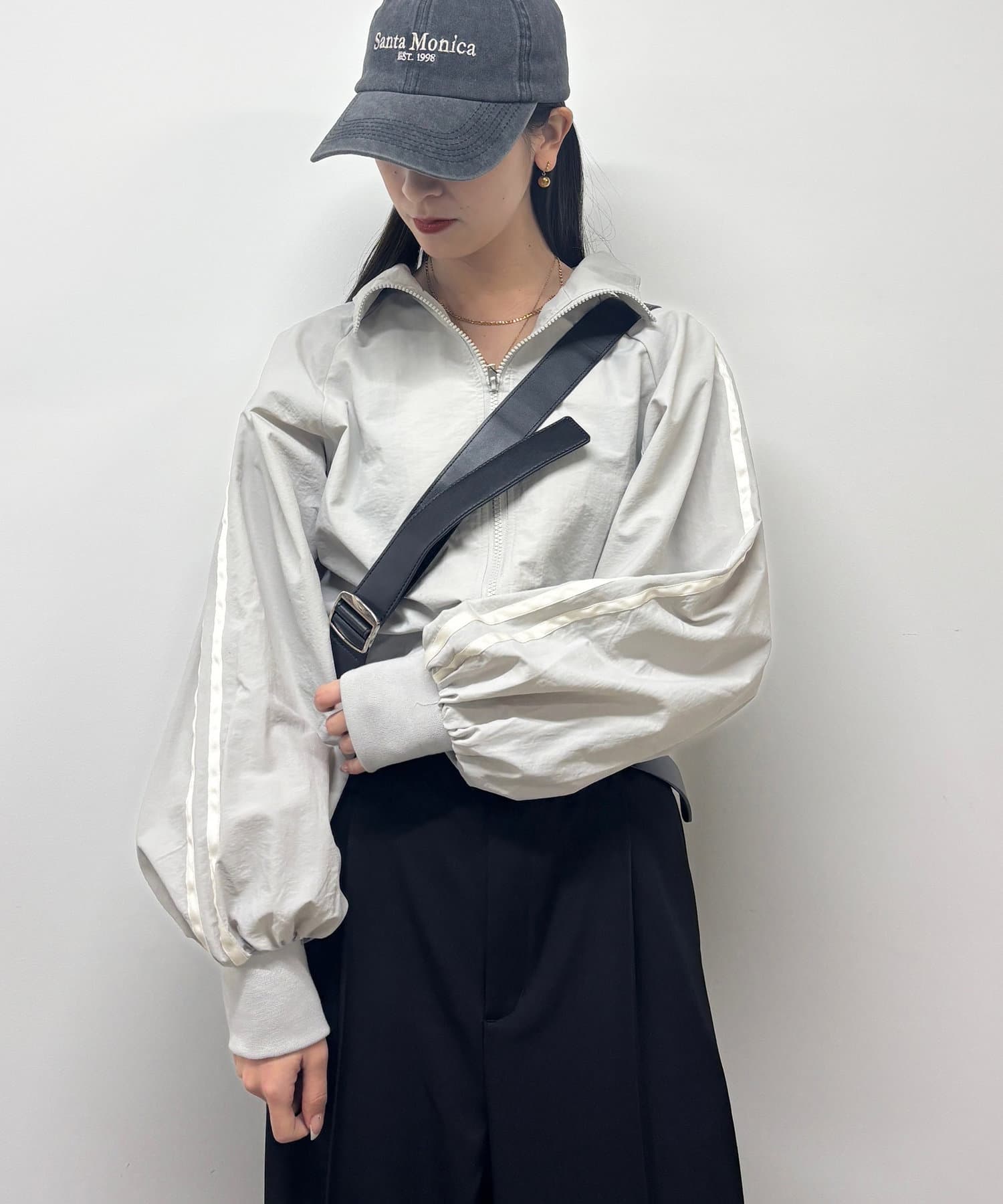 -goocy-(グーシー) サイドラインナイロンショートブルゾン