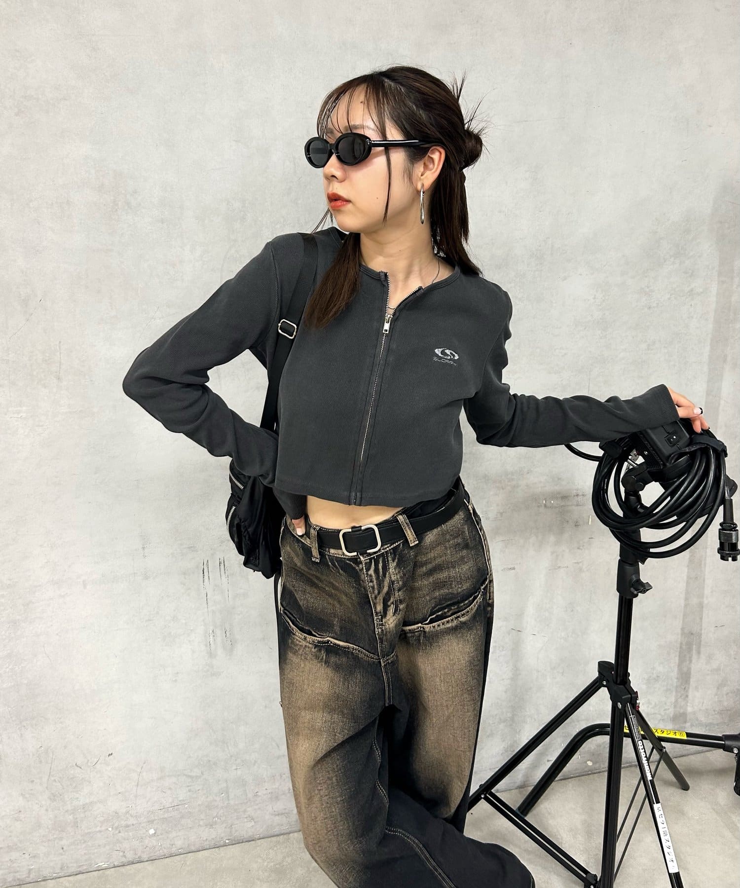 OUTLET(アウトレット) 【WHO'S WHO gallery】【SLOPPY】ロゴジップトップス