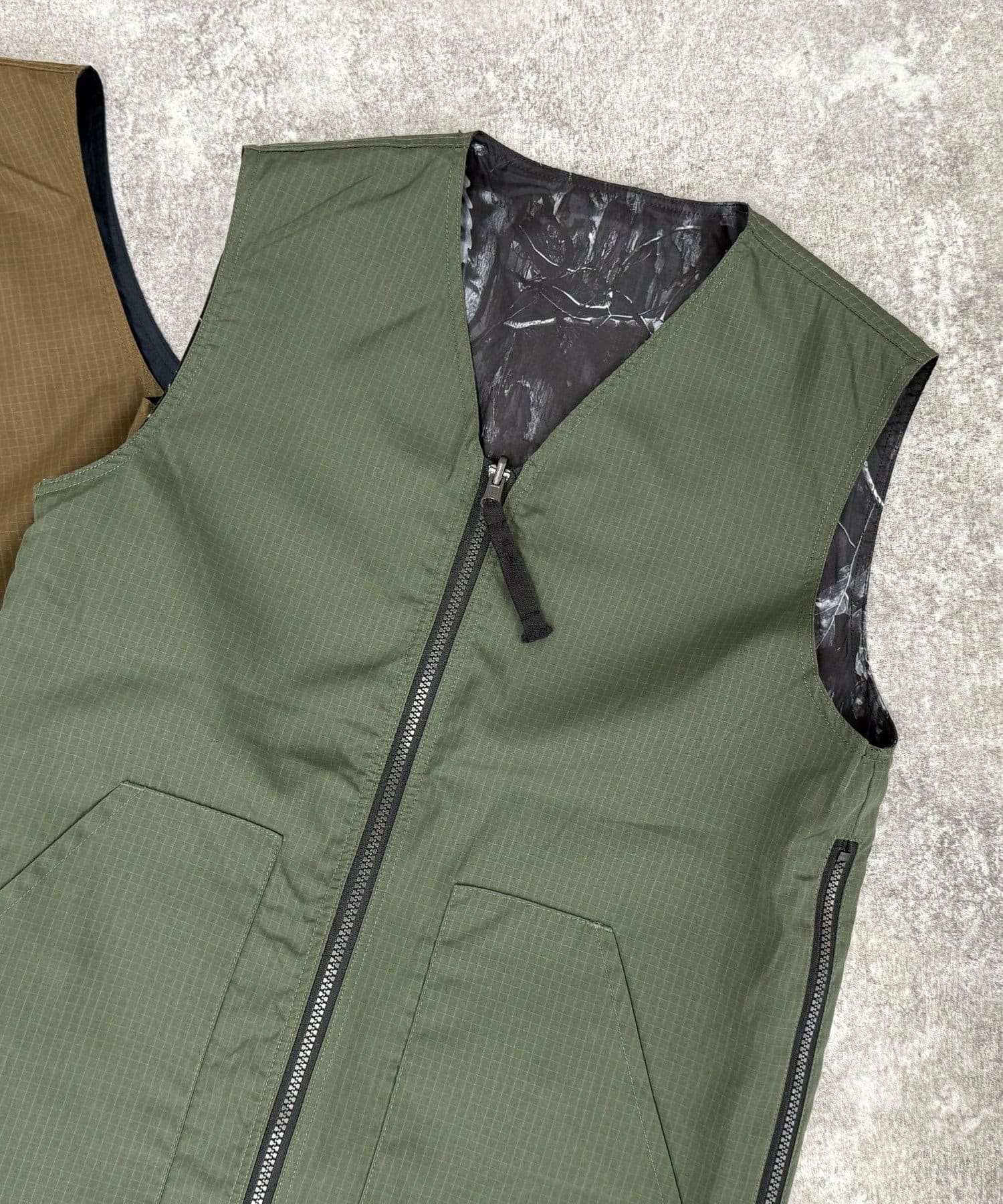 FREDY & GLOSTER(フレディ アンド グロスター) レディース 【TAION】MILITARY REVERSIBLE V NECK VEST ベージュその他4