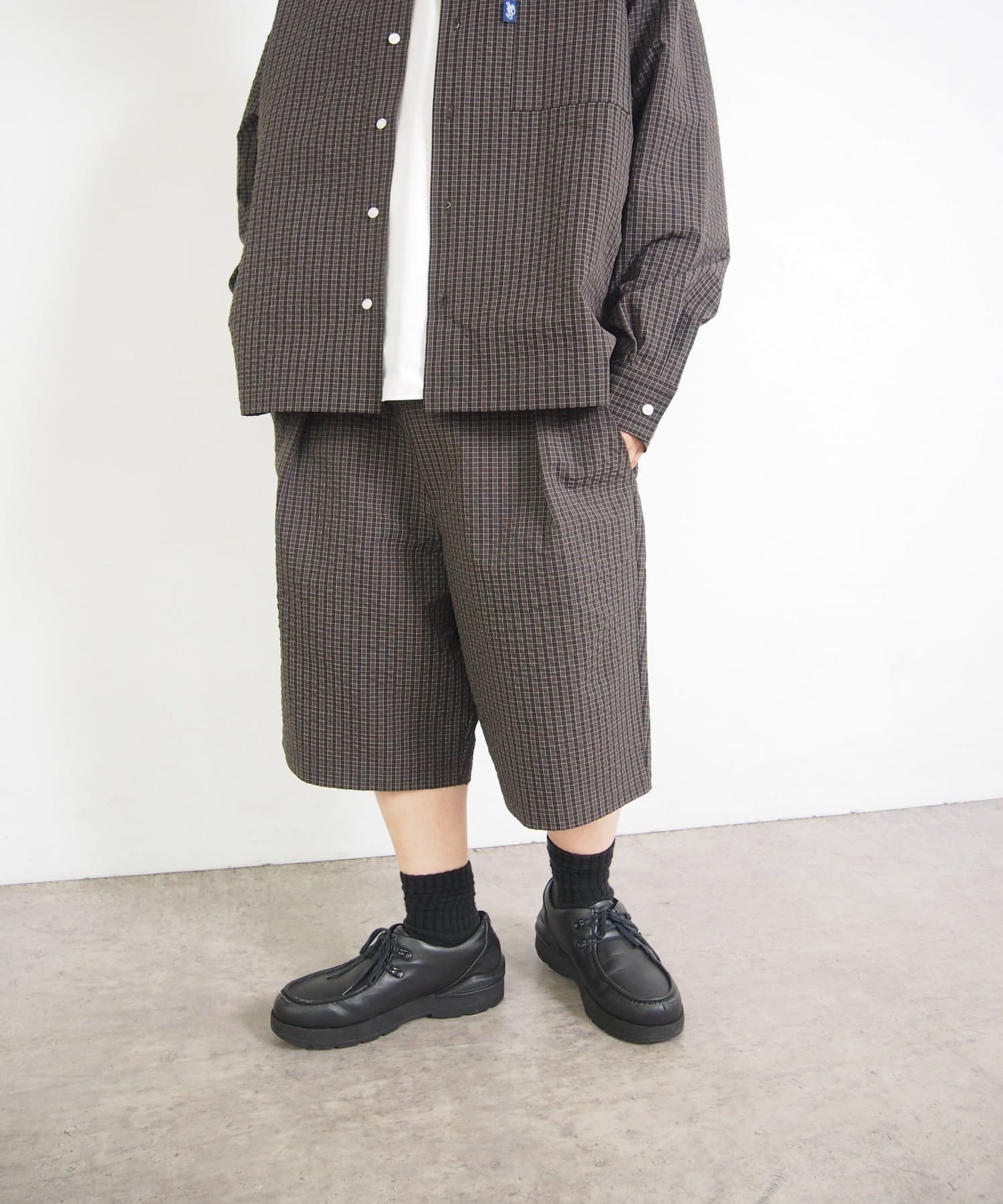 WHO’S WHO gallery(フーズフーギャラリー) 【セットアップ対応】COOPER FACTチェックショートパンツ