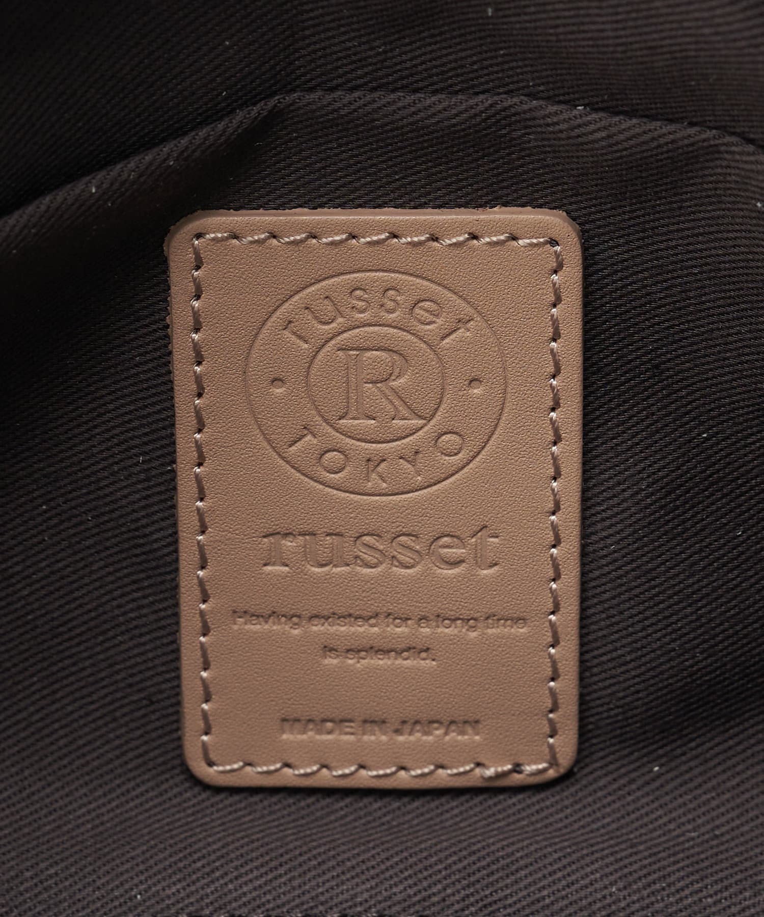 russet(ラシット) レザーパンチングショルダーバッグ