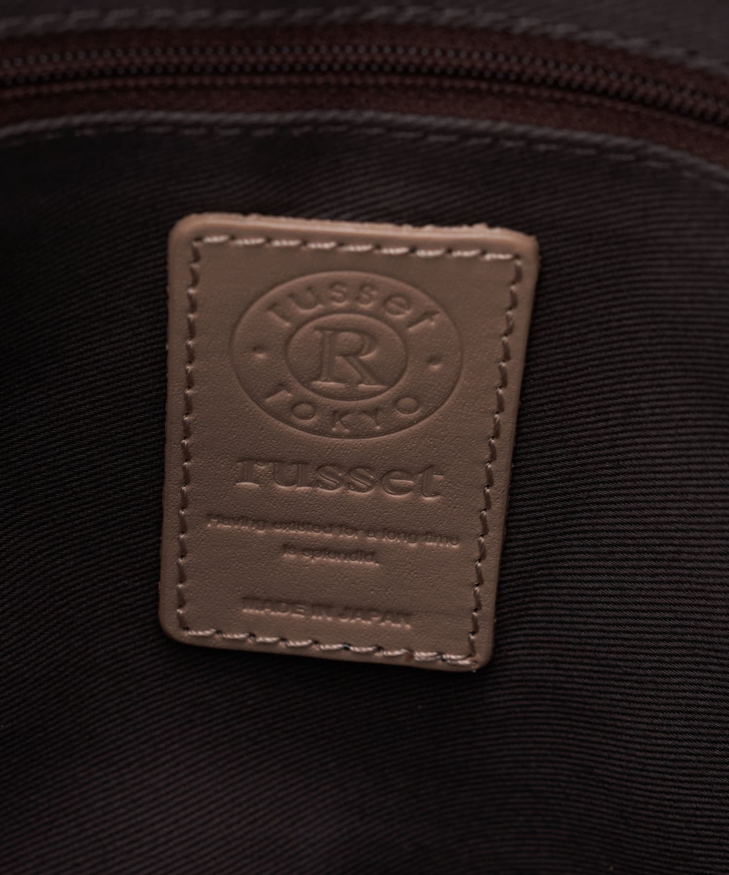 russet(ラシット) ［280g/軽量］【名品】シンプルショルダーバッグ［Nylon Denim］