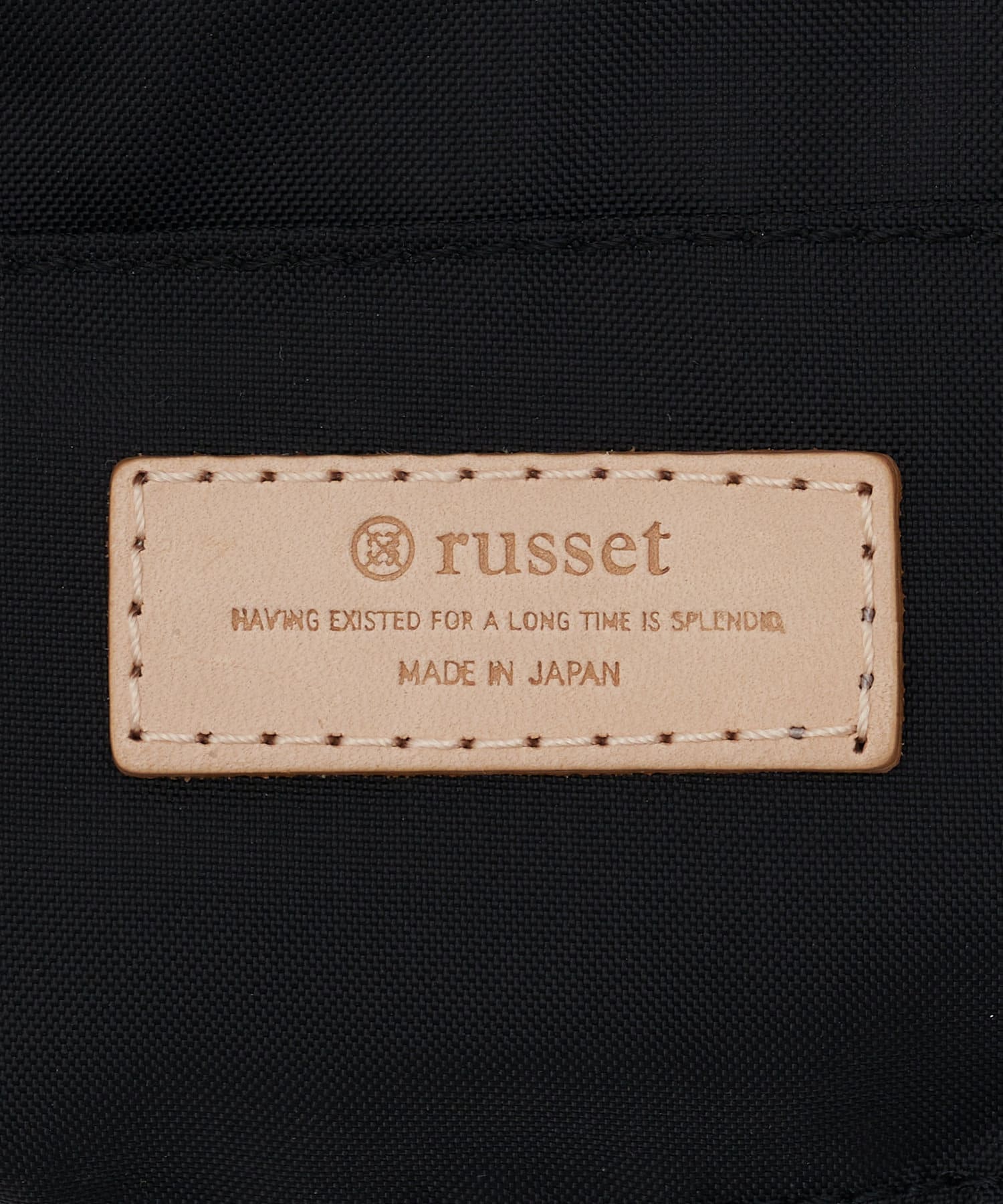 russet(ラシット) ［カードが入る］カラビナ付き カゴスクエアマルチケース